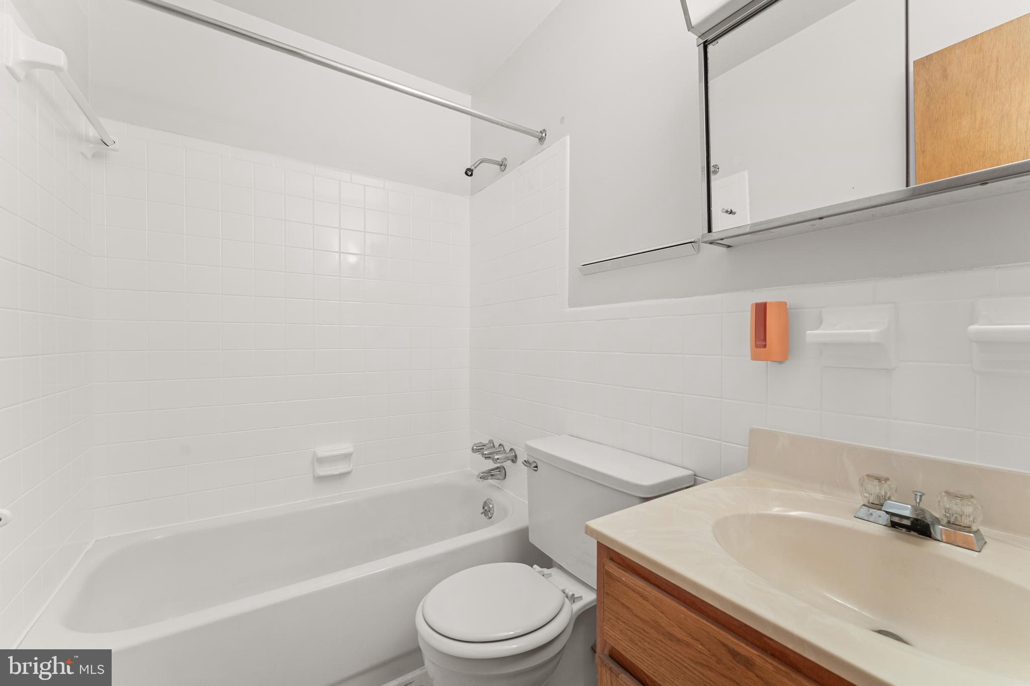 BELL AIR HEIGHTS - Residential Lease