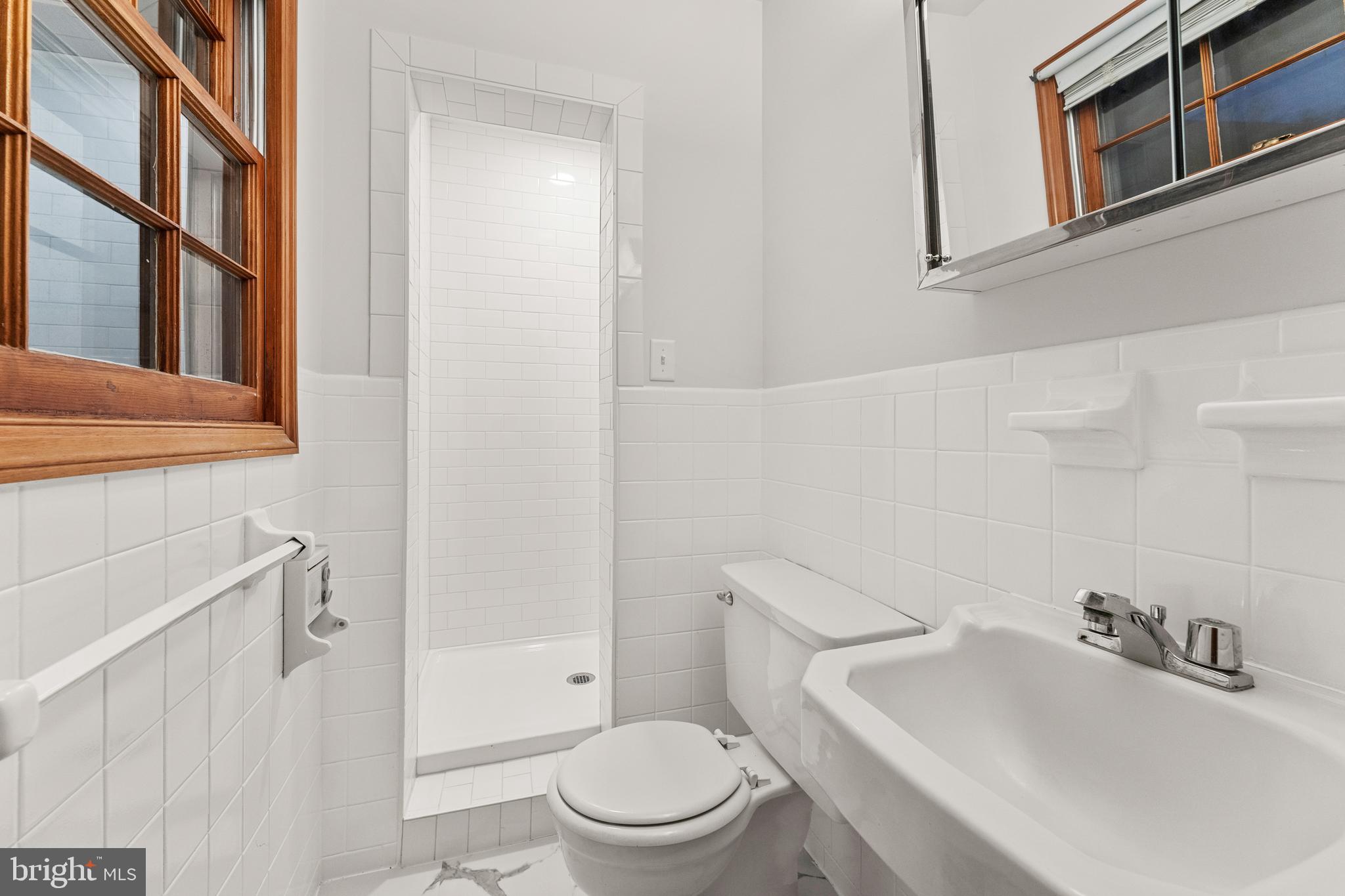 BELL AIR HEIGHTS - Residential Lease