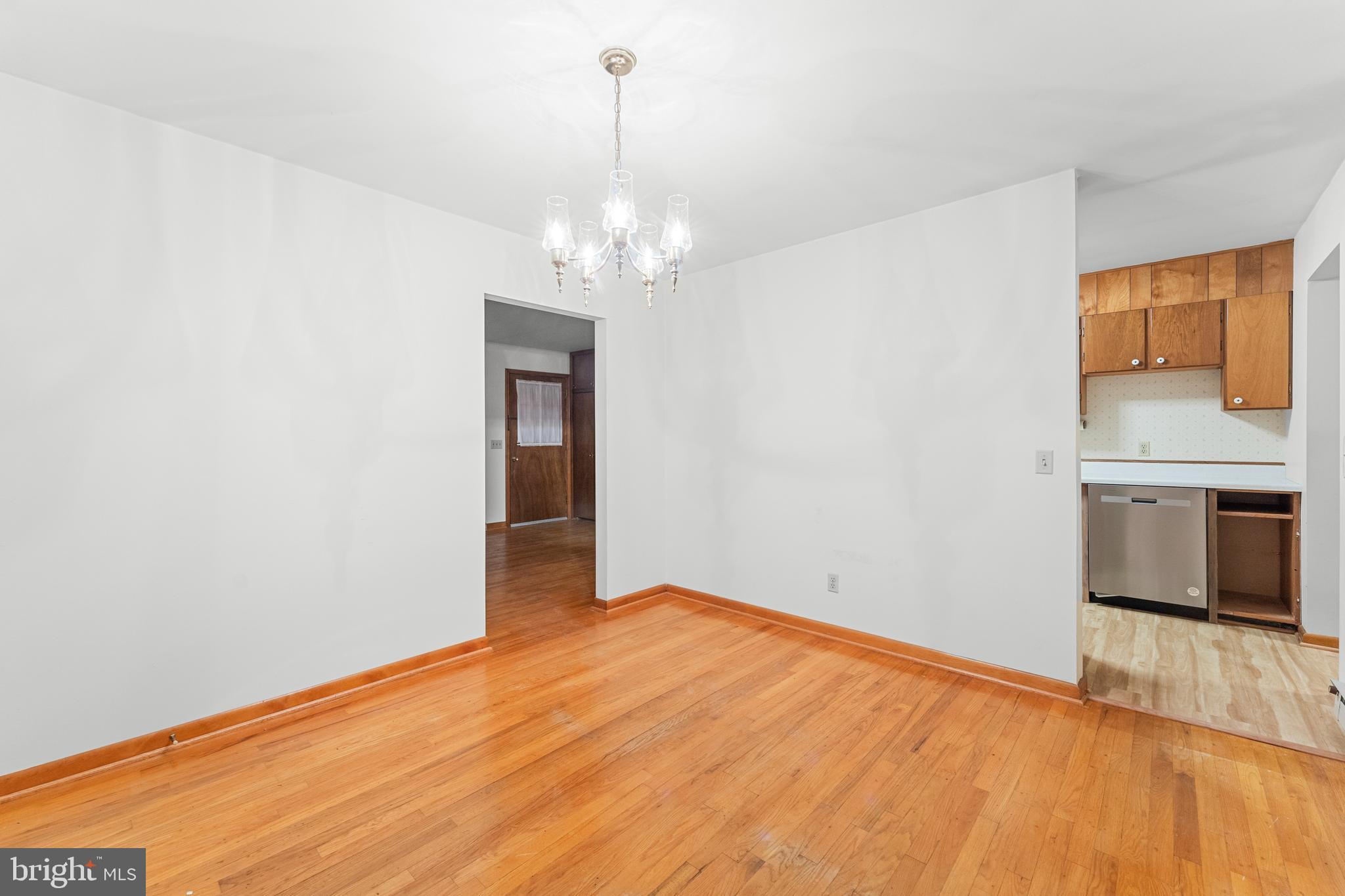 BELL AIR HEIGHTS - Residential Lease