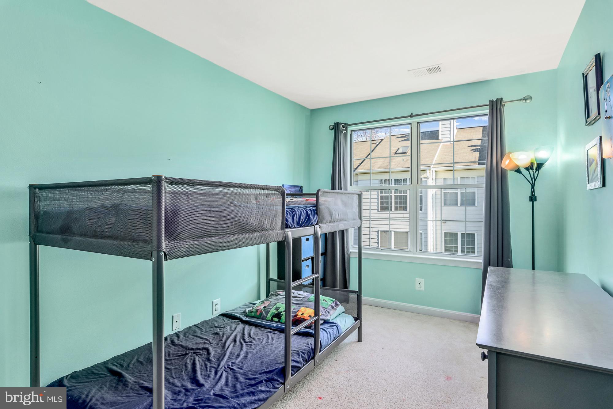 FOX CHASE/EXETER - Residential