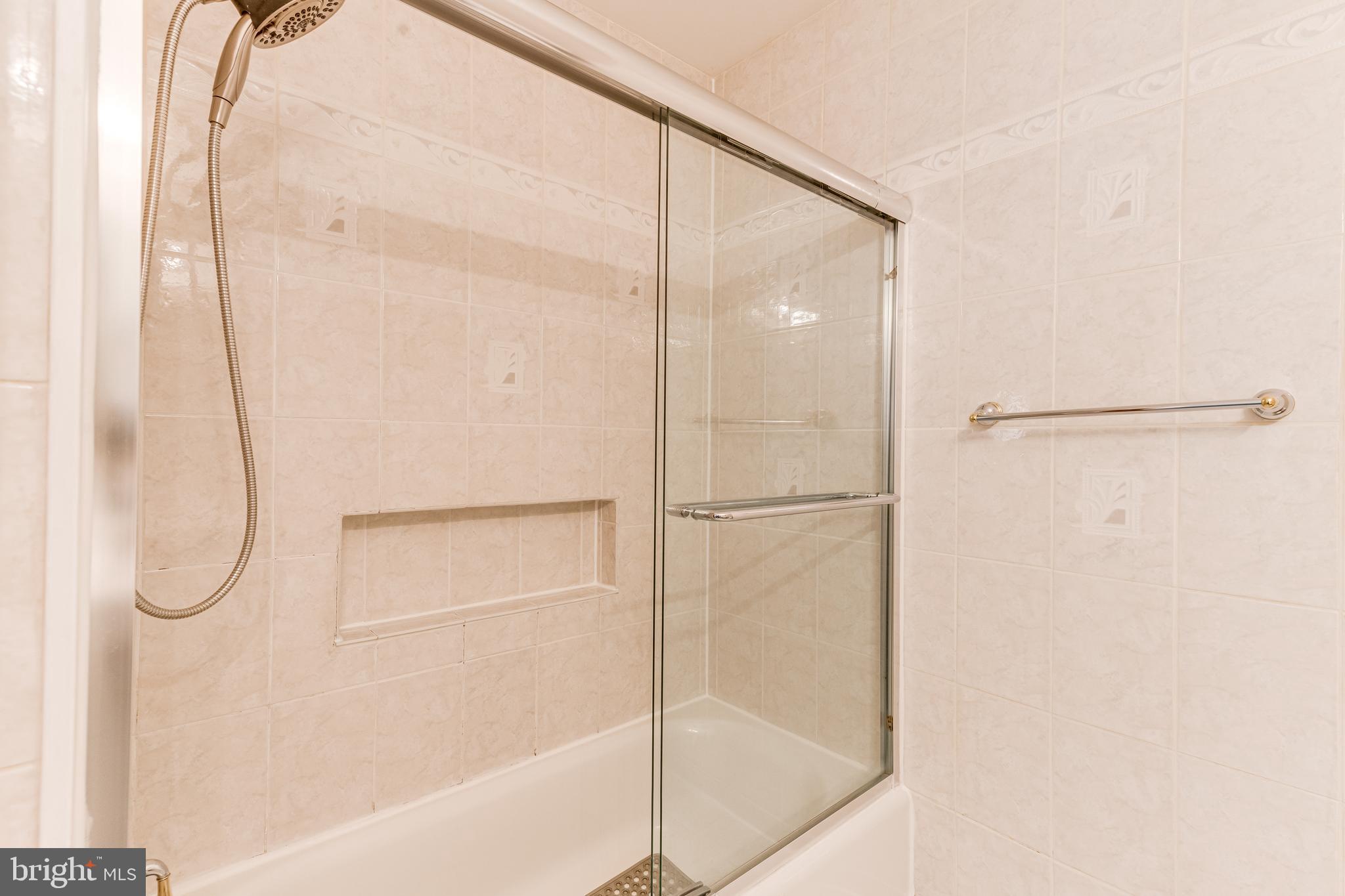 HORIZON HILL - Residential