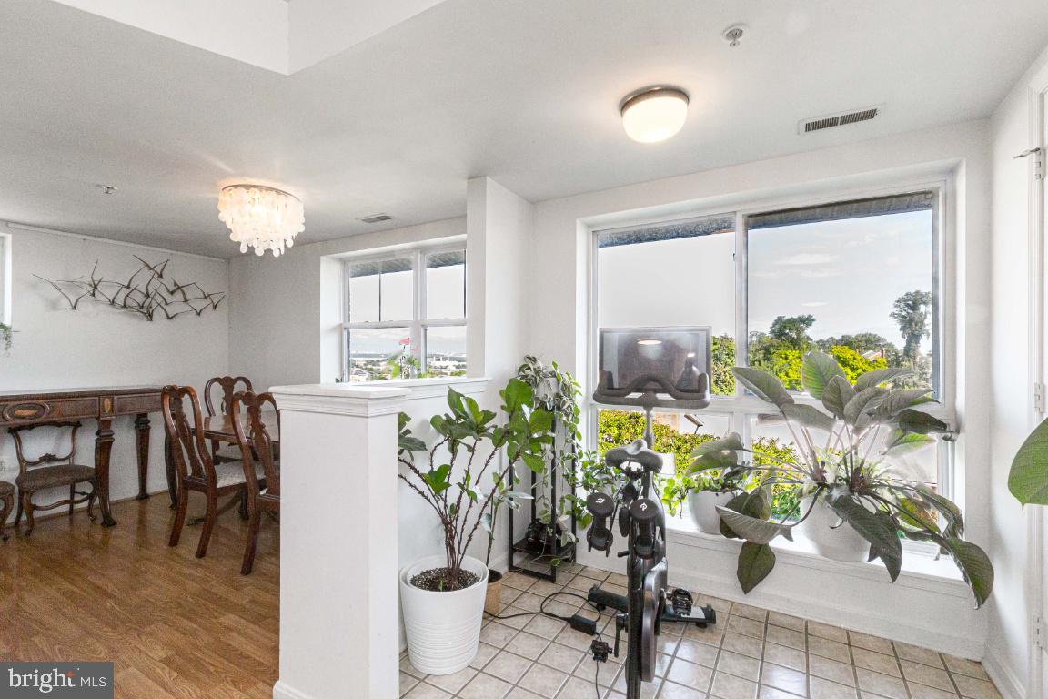 2609 DOUGLASS ROAD SE 401