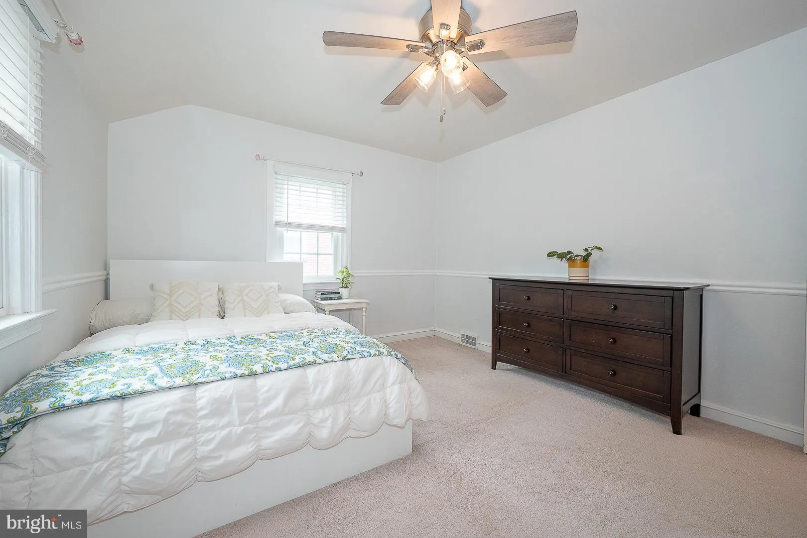 Havertown, Pennsylvania 19083, United States, 3 Bedrooms Bedrooms, ,2 BathroomsBathrooms,Residential,Coming Soon,161570