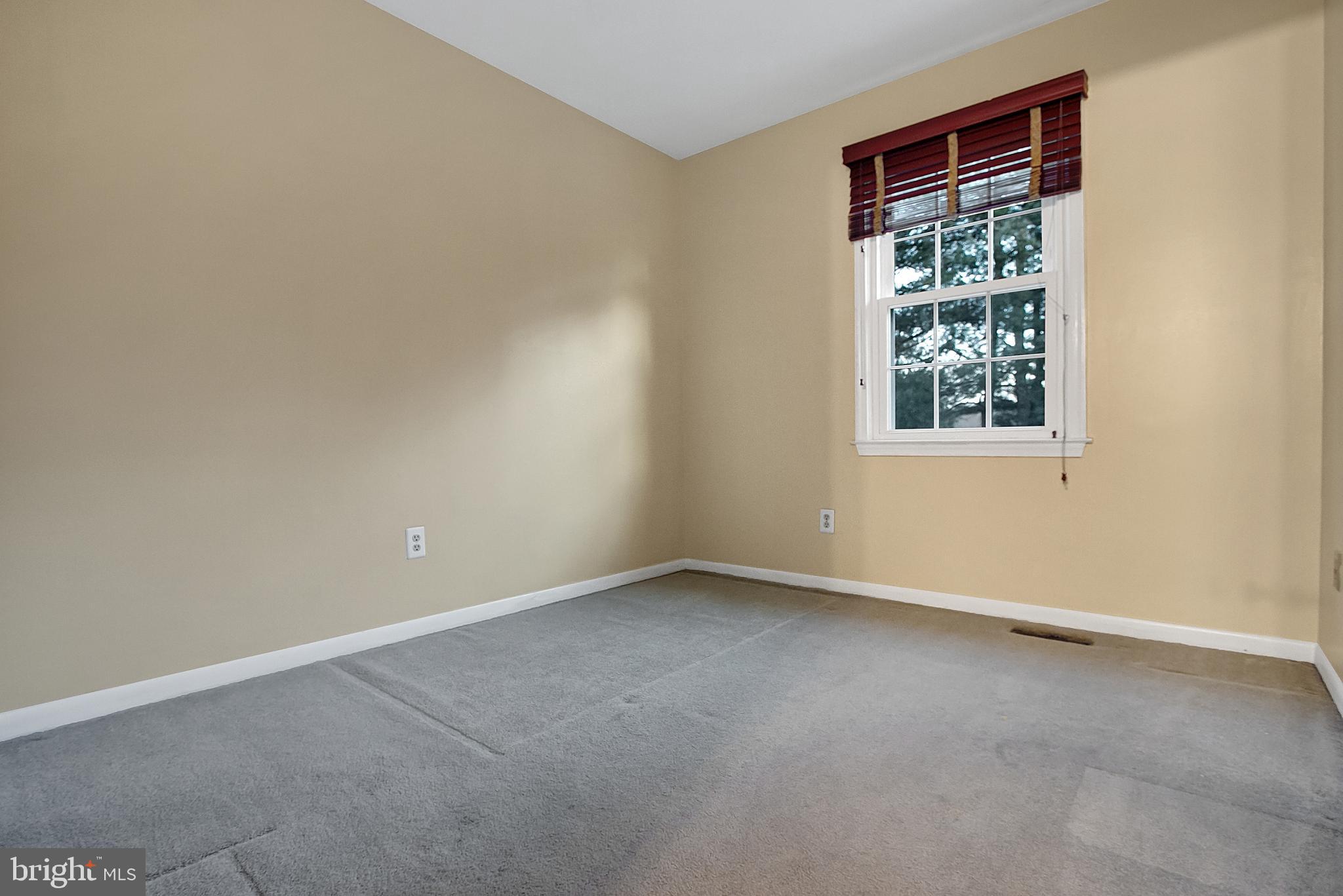 GOVERNORS LANDING - Residential