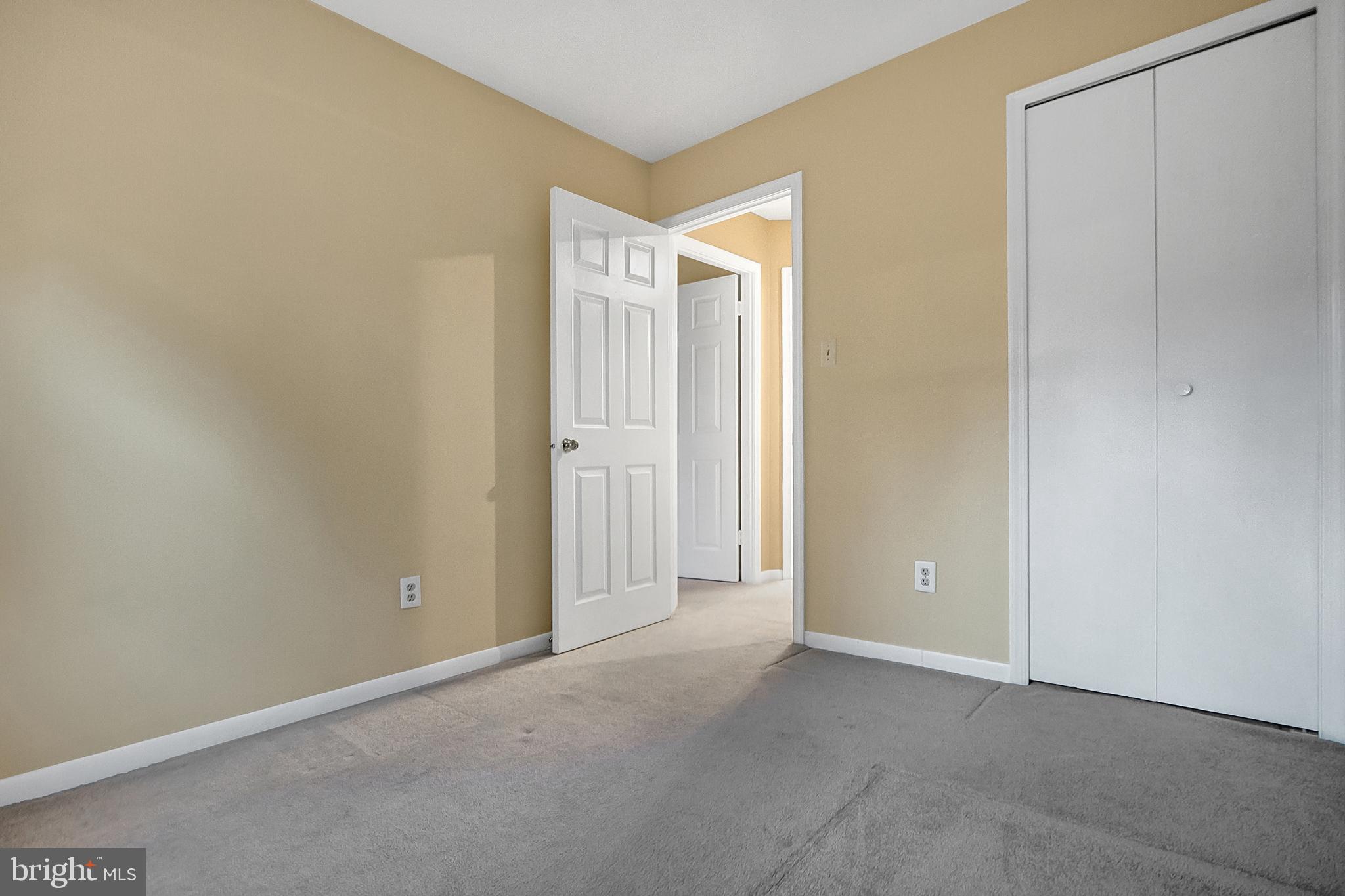 GOVERNORS LANDING - Residential