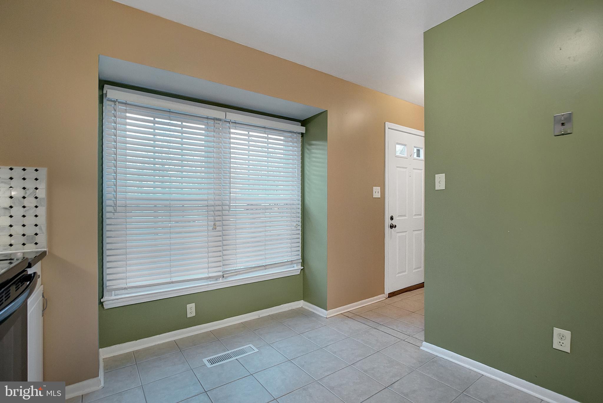 GOVERNORS LANDING - Residential