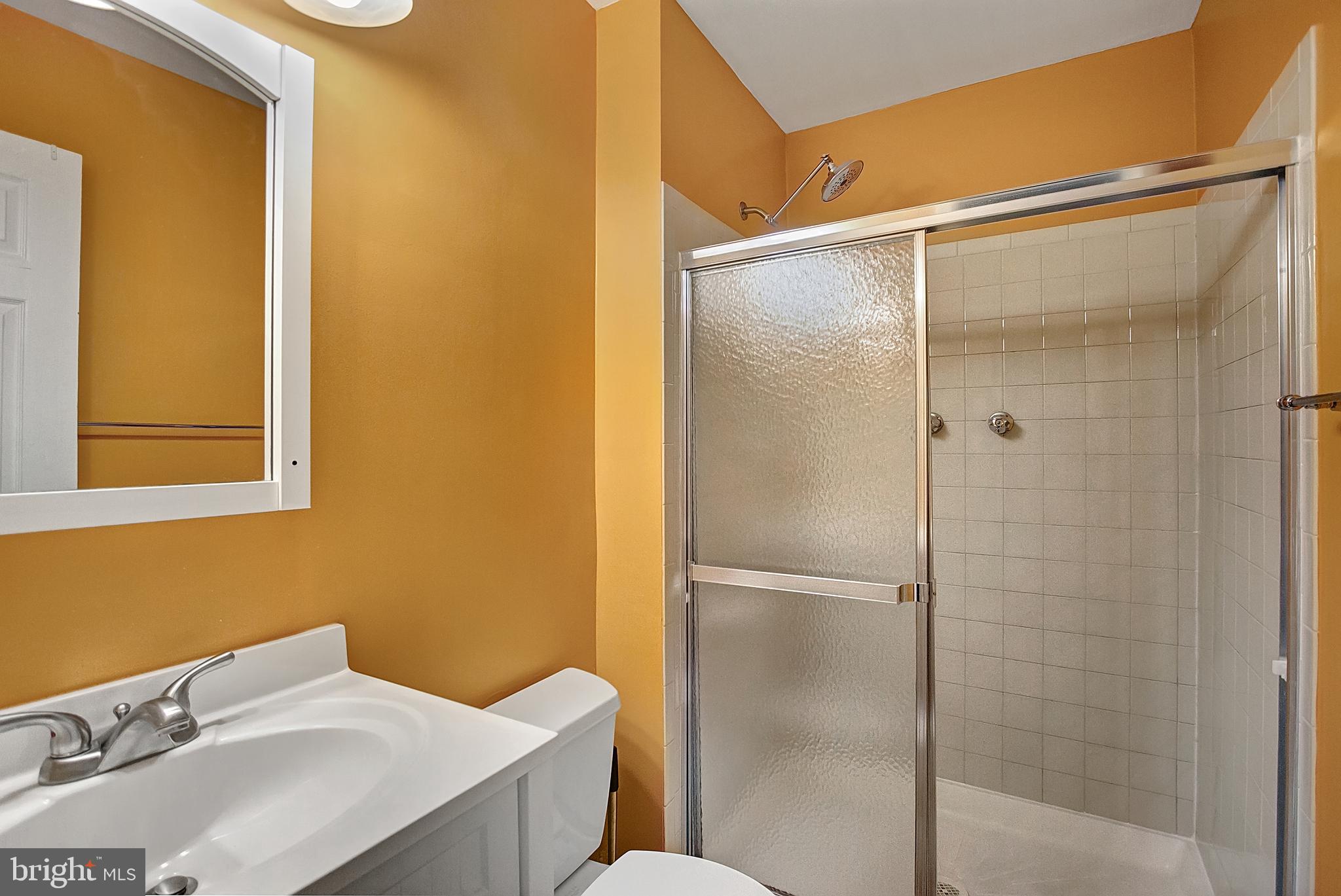 GOVERNORS LANDING - Residential