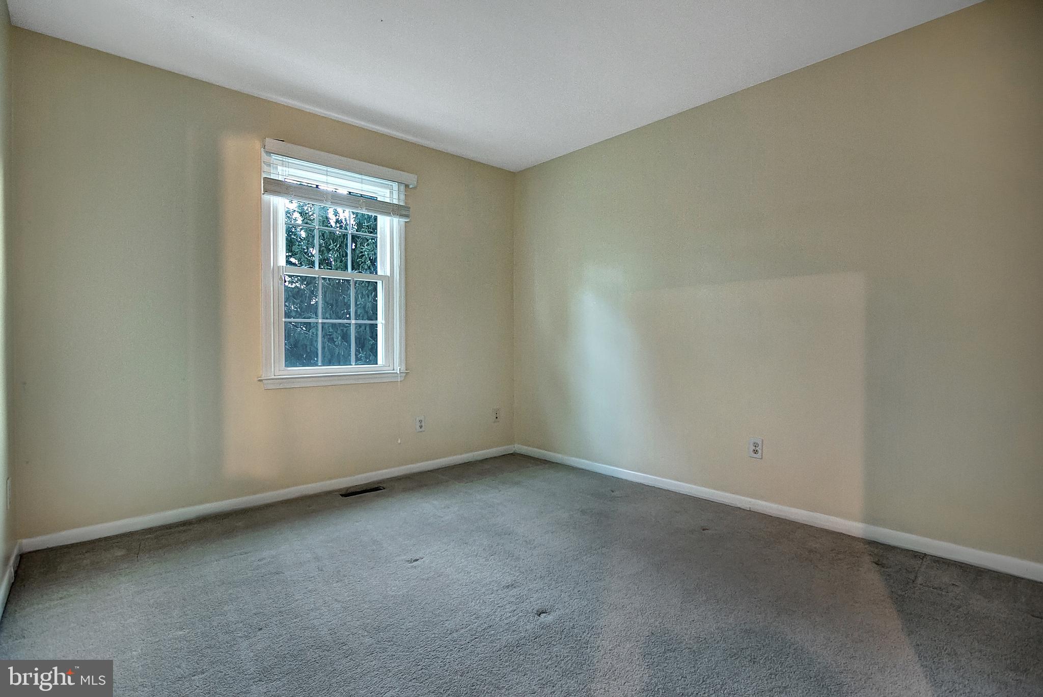 GOVERNORS LANDING - Residential