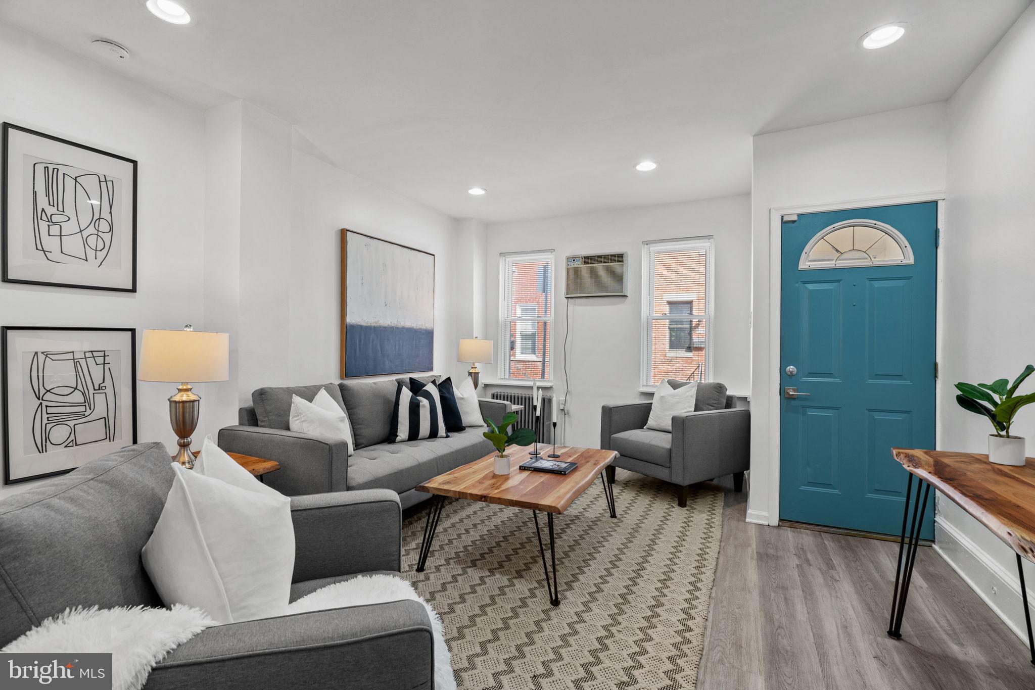 ITALIAN MARKET - Residential