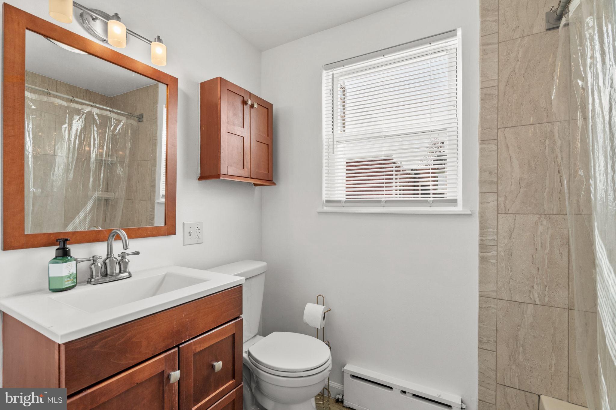 ITALIAN MARKET - Residential