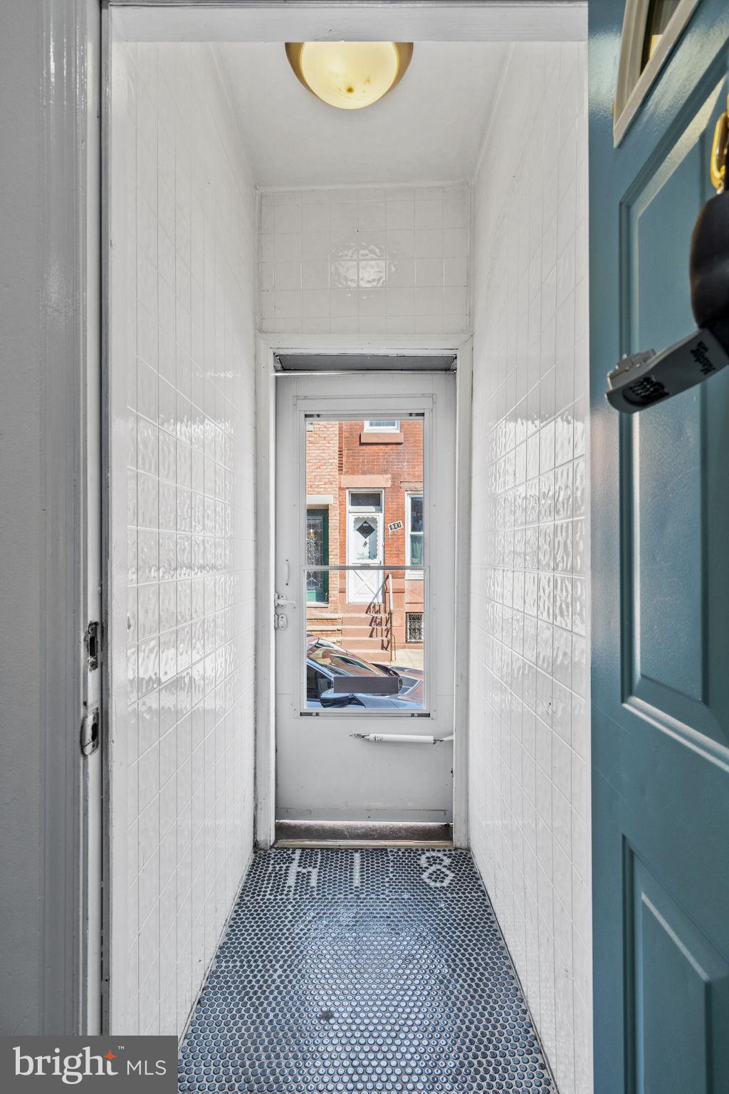 ITALIAN MARKET - Residential