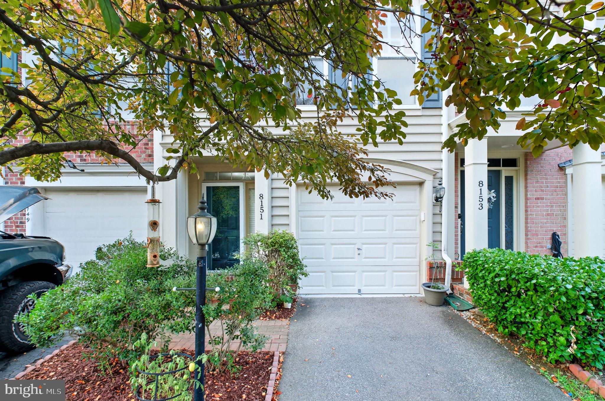 8151 DOVE COTTAGE COURT