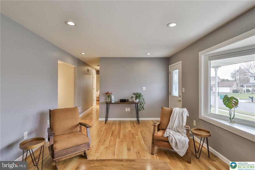 ANCIENT OAK SOUTH - Residential