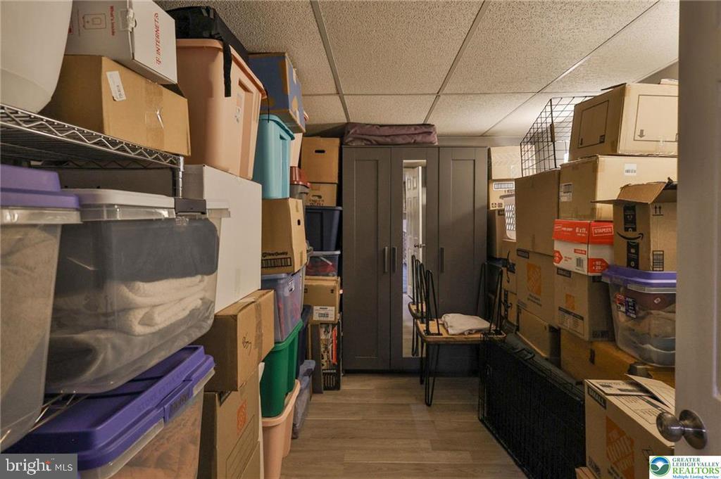 ANCIENT OAK SOUTH - Residential