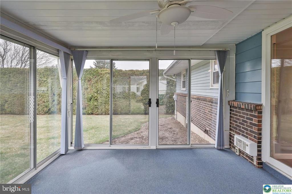 ANCIENT OAK SOUTH - Residential