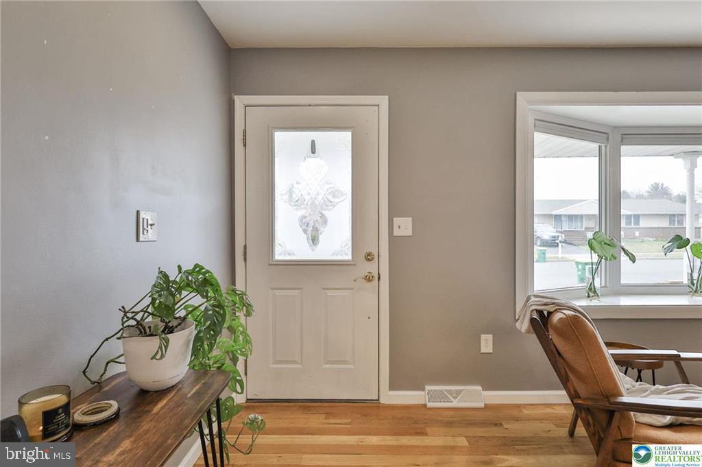 ANCIENT OAK SOUTH - Residential