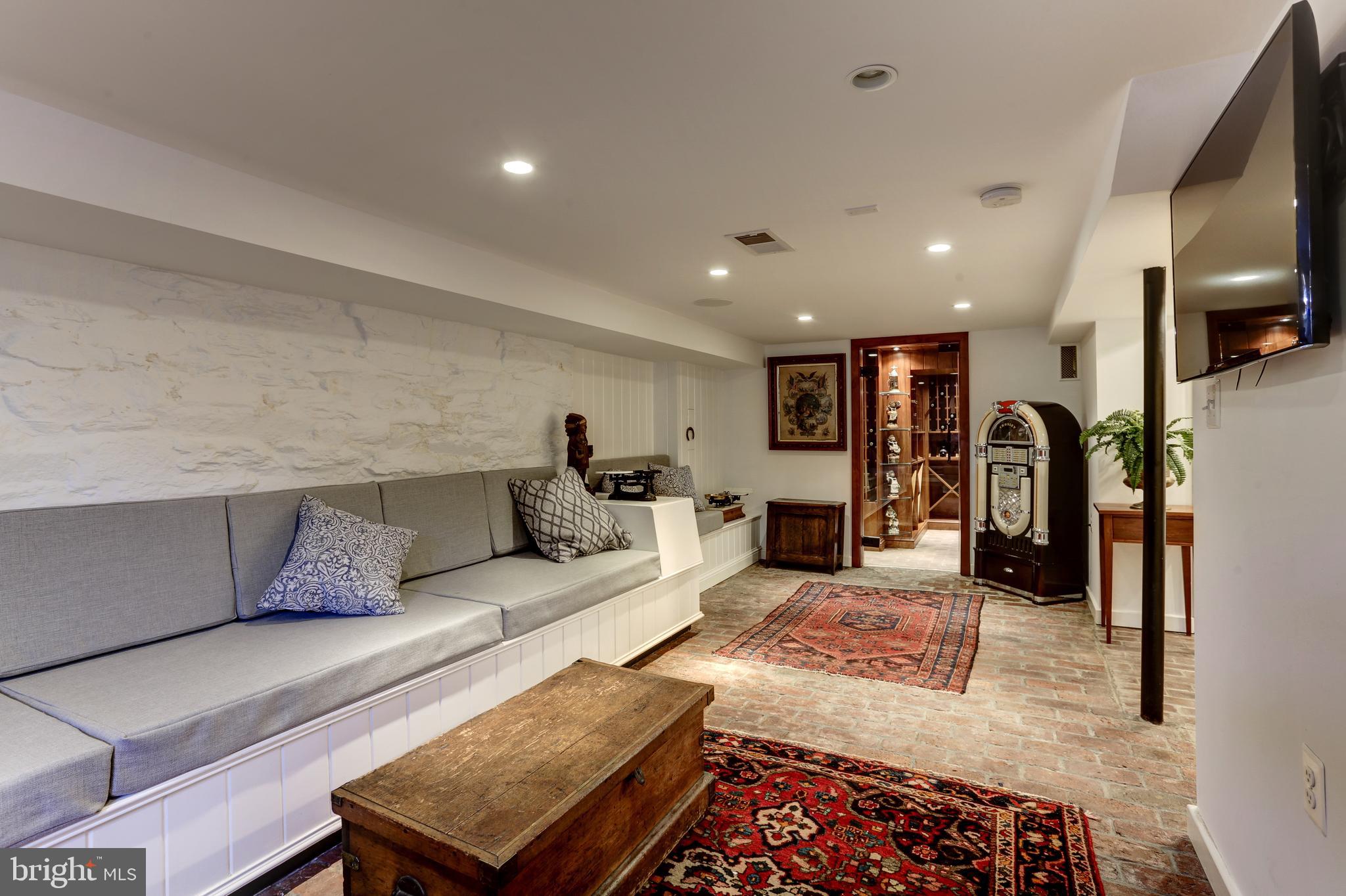 OLD TOWN - Residential