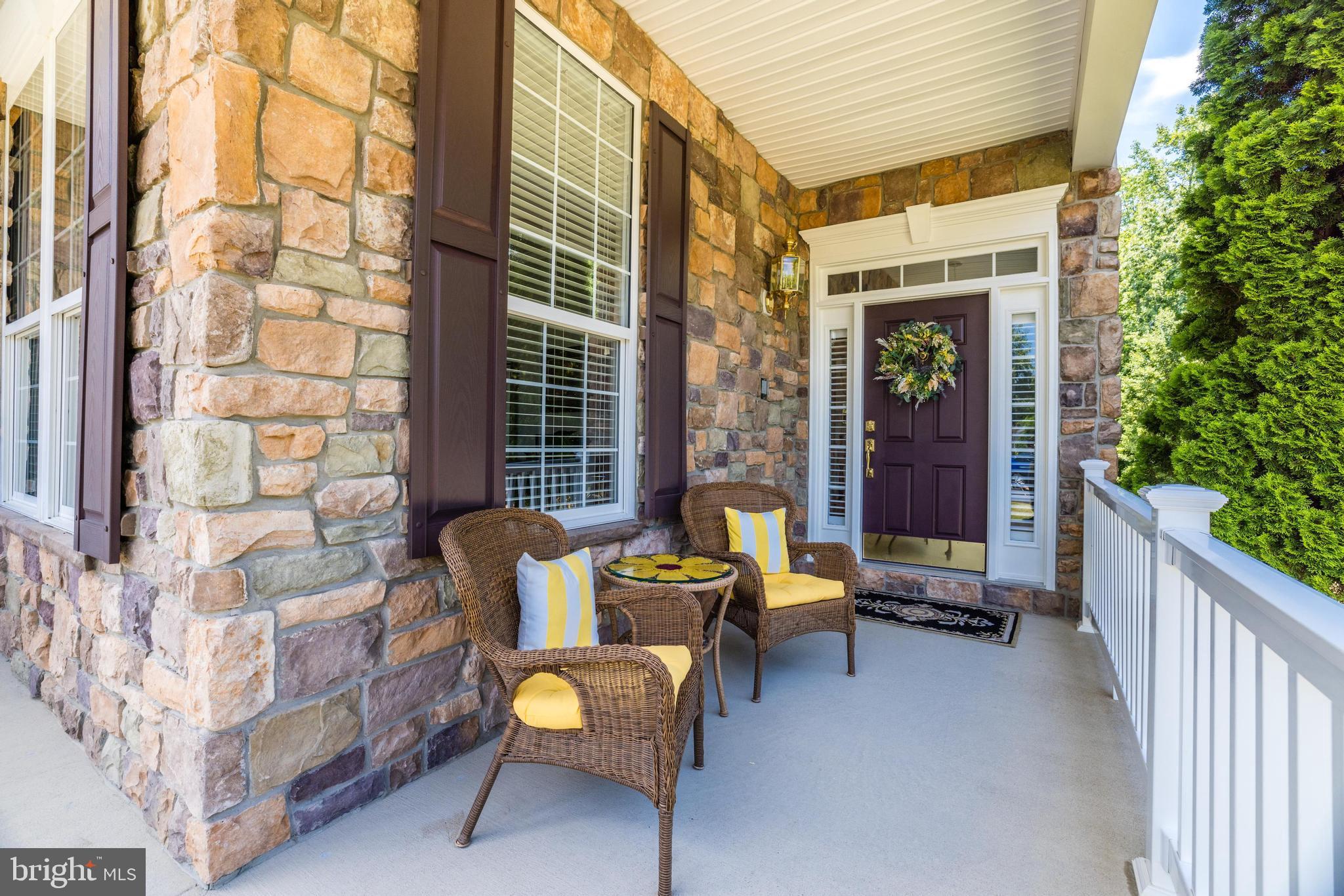 FOUR SEASONS IN HISTORIC VIRGINIA - Residential