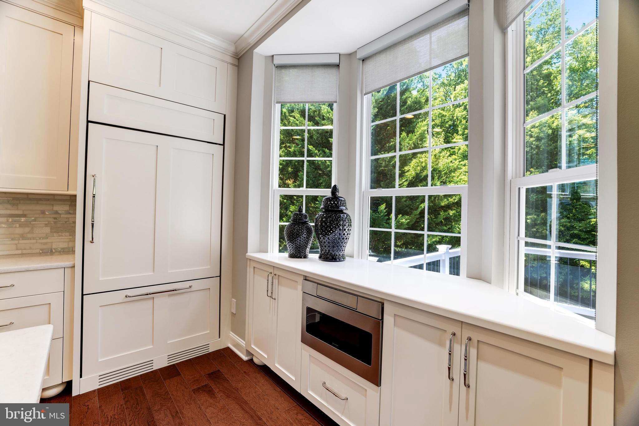 FOUR SEASONS IN HISTORIC VIRGINIA - Residential