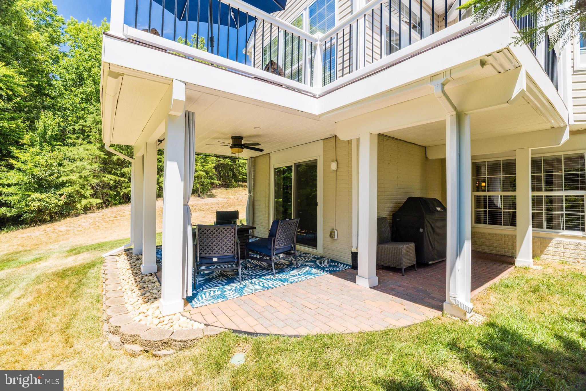 FOUR SEASONS IN HISTORIC VIRGINIA - Residential