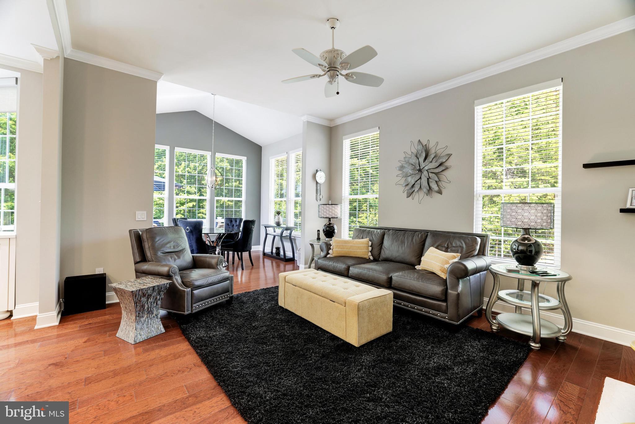 FOUR SEASONS IN HISTORIC VIRGINIA - Residential