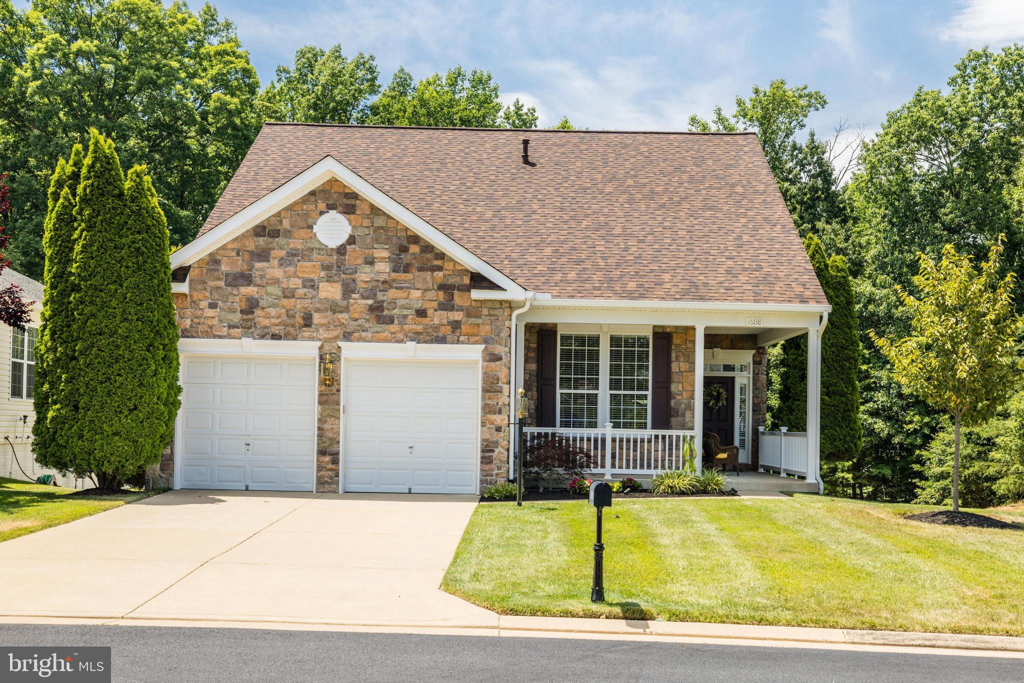 FOUR SEASONS IN HISTORIC VIRGINIA - Residential
