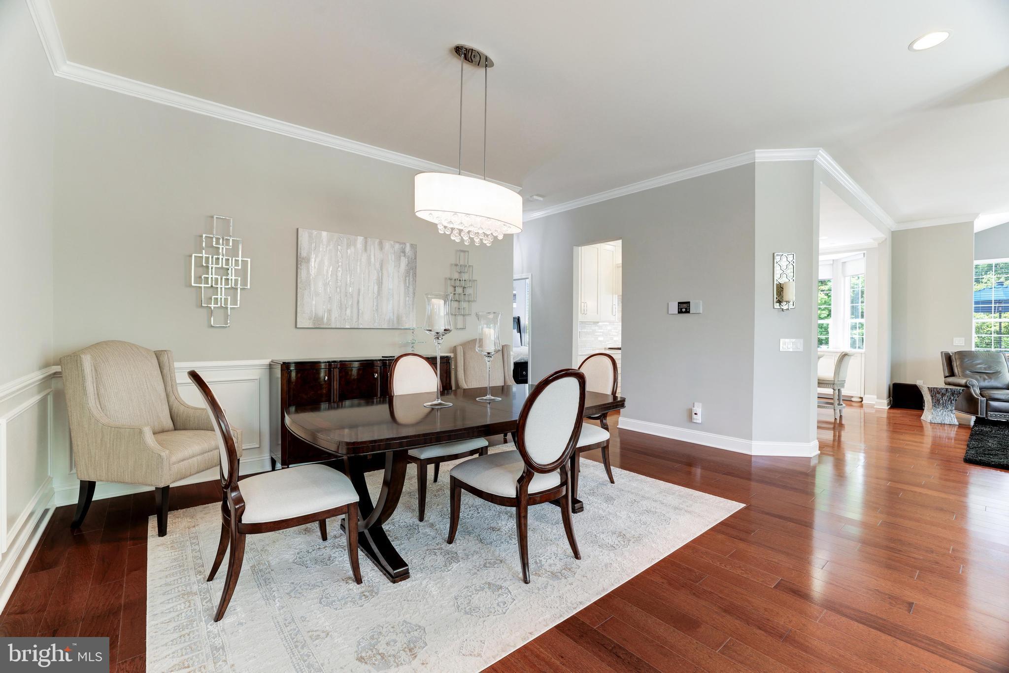 FOUR SEASONS IN HISTORIC VIRGINIA - Residential