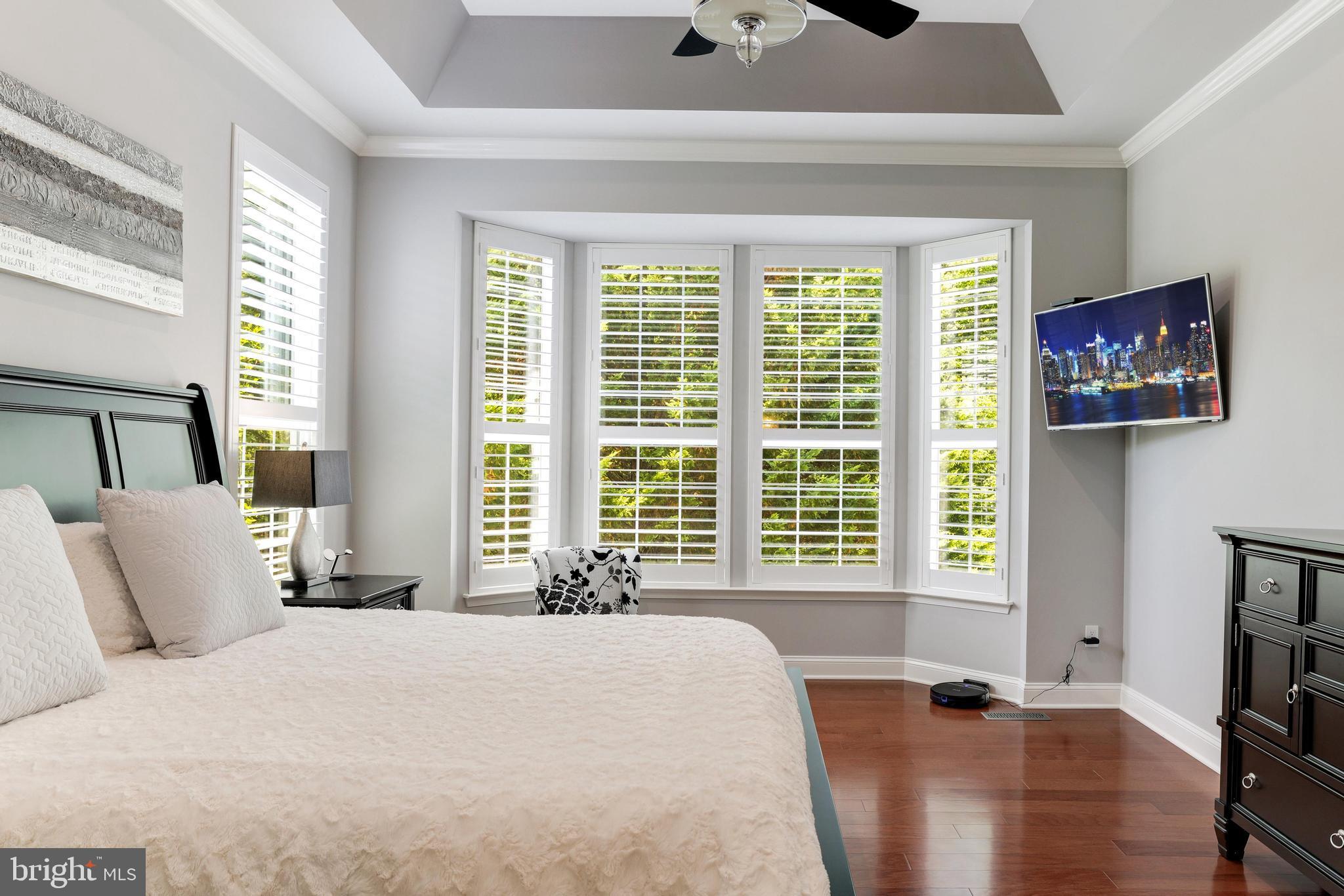 FOUR SEASONS IN HISTORIC VIRGINIA - Residential