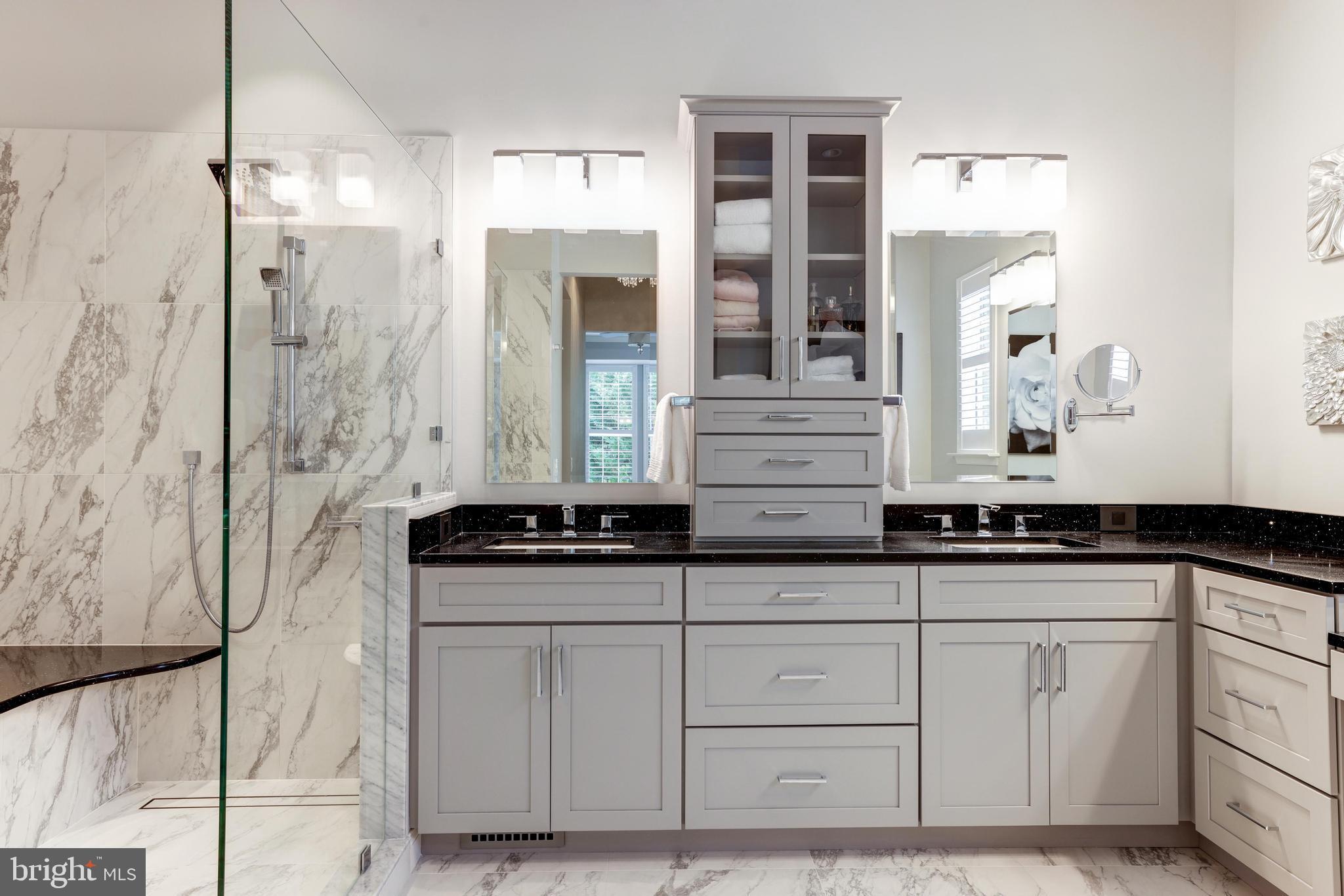 FOUR SEASONS IN HISTORIC VIRGINIA - Residential