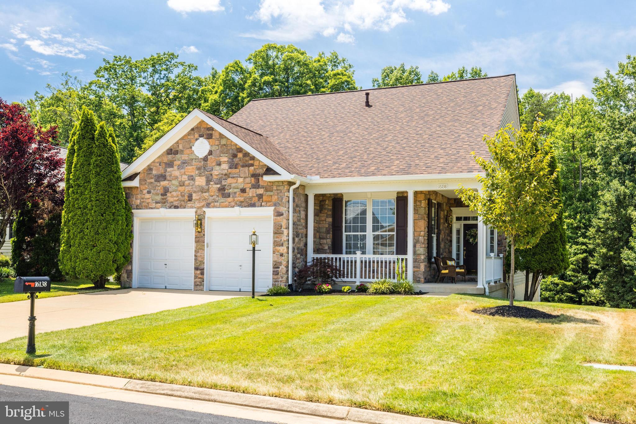 FOUR SEASONS IN HISTORIC VIRGINIA - Residential