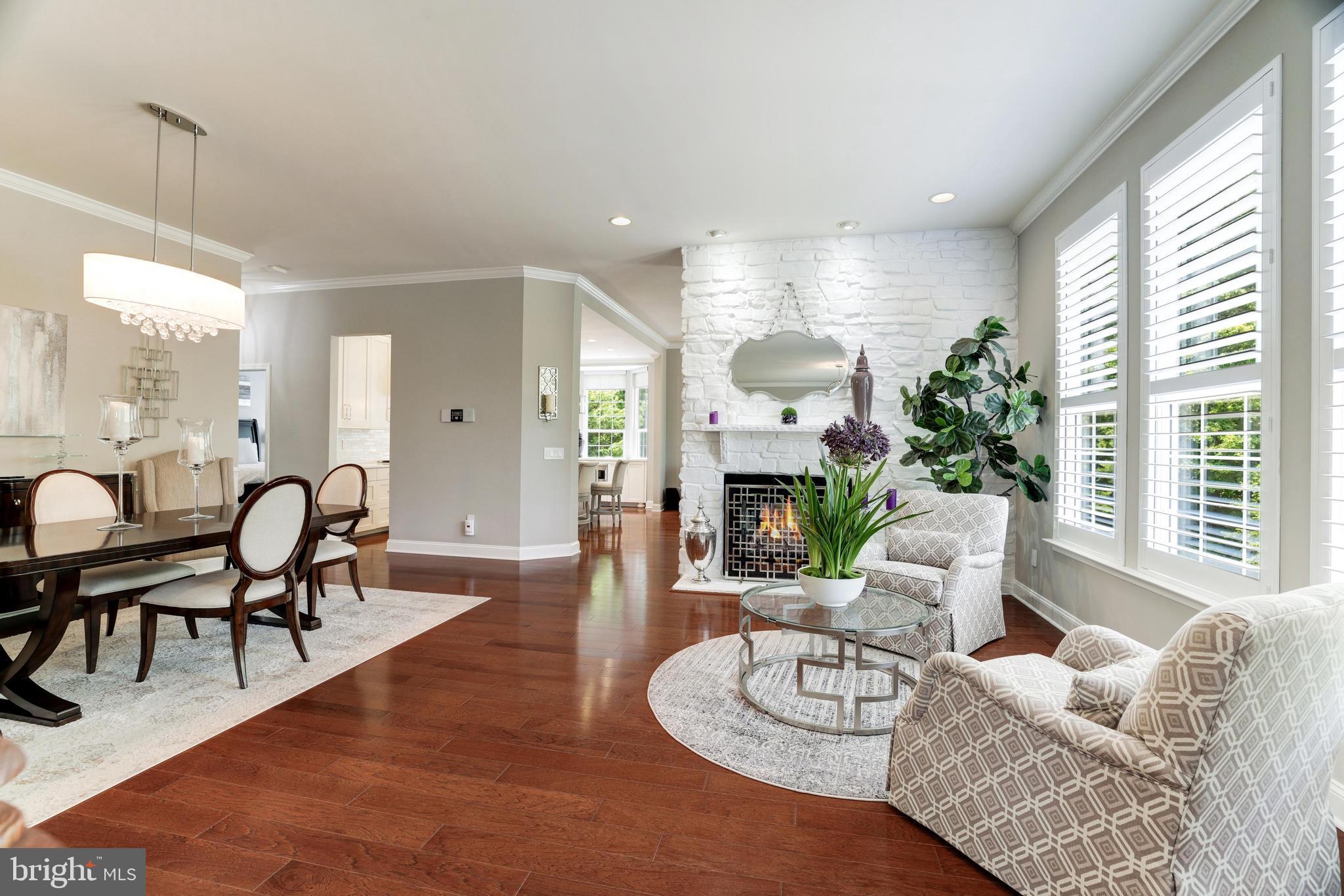 FOUR SEASONS IN HISTORIC VIRGINIA - Residential