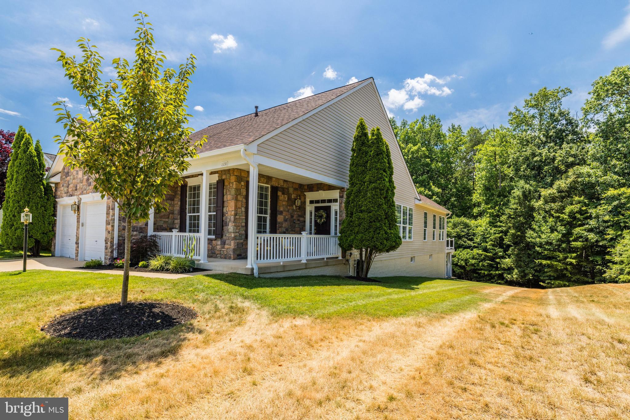 FOUR SEASONS IN HISTORIC VIRGINIA - Residential