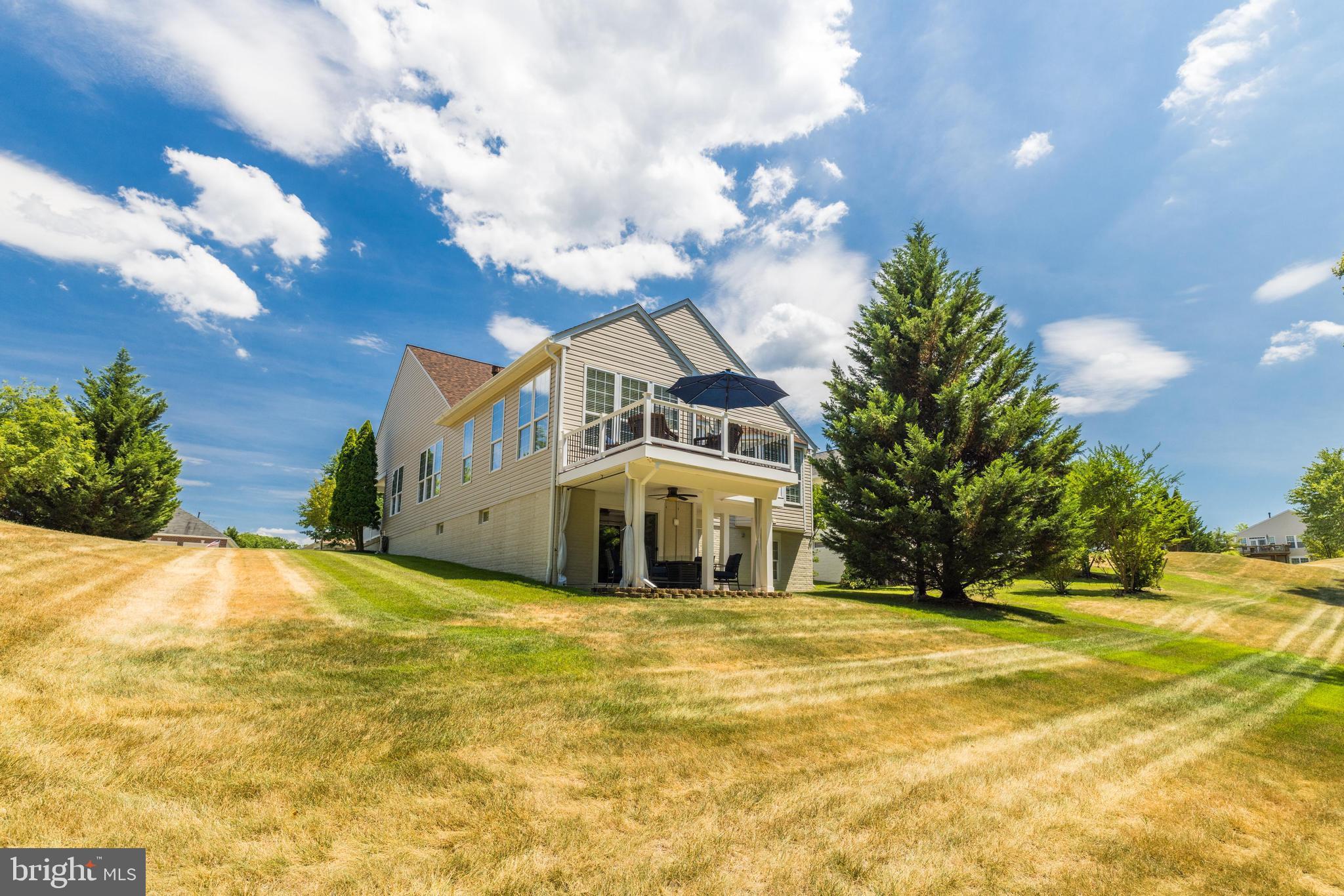 FOUR SEASONS IN HISTORIC VIRGINIA - Residential