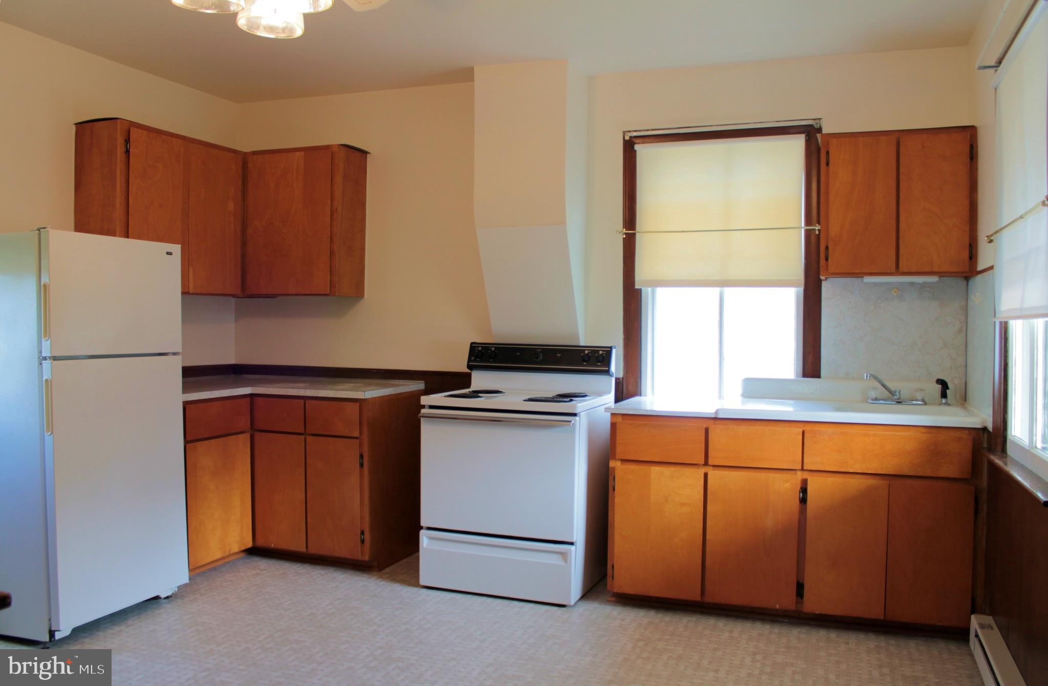 MYERSVILLE - Residential Lease