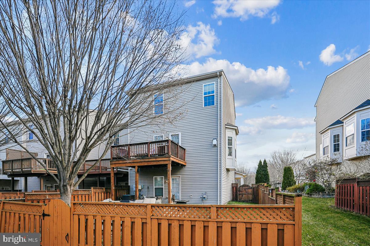 25135 HUMMOCKY TERRACE