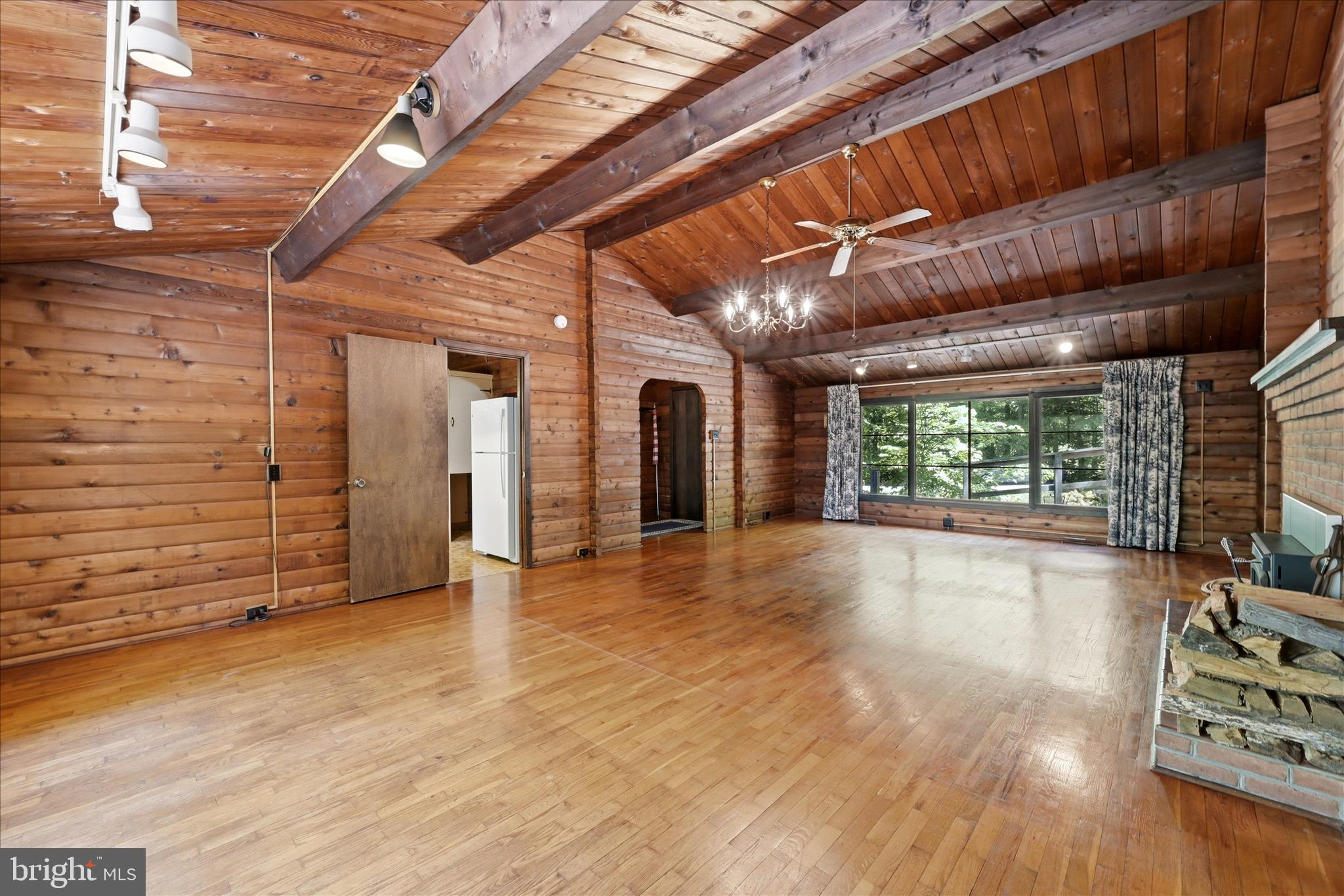 SHENANDOAH  SHORES - Residential