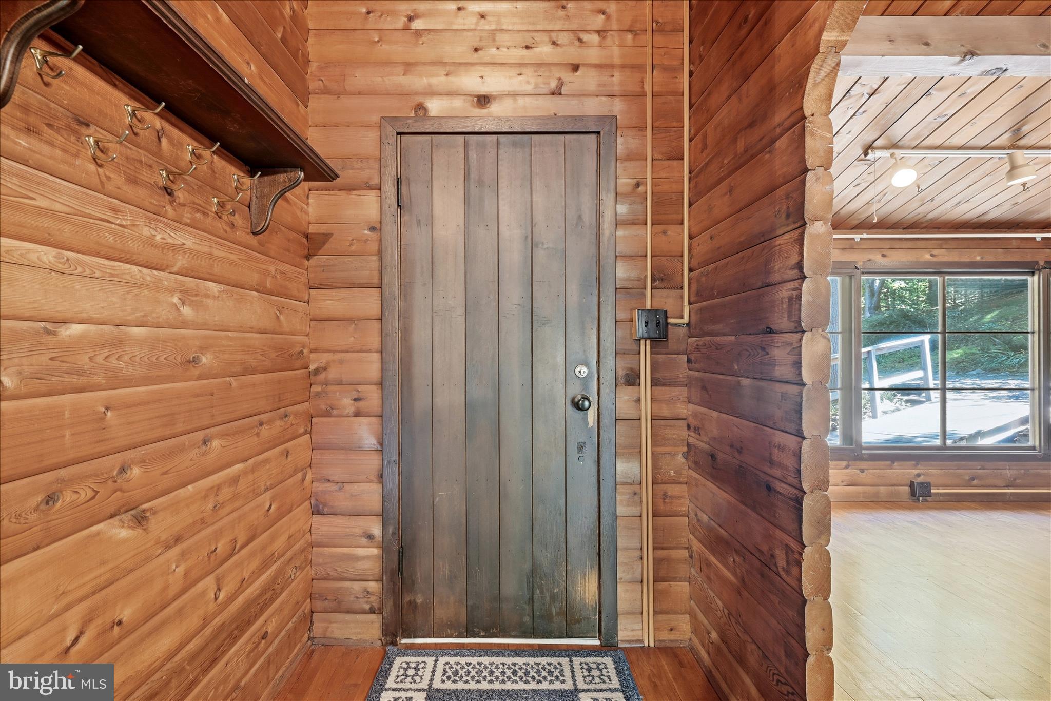 SHENANDOAH  SHORES - Residential