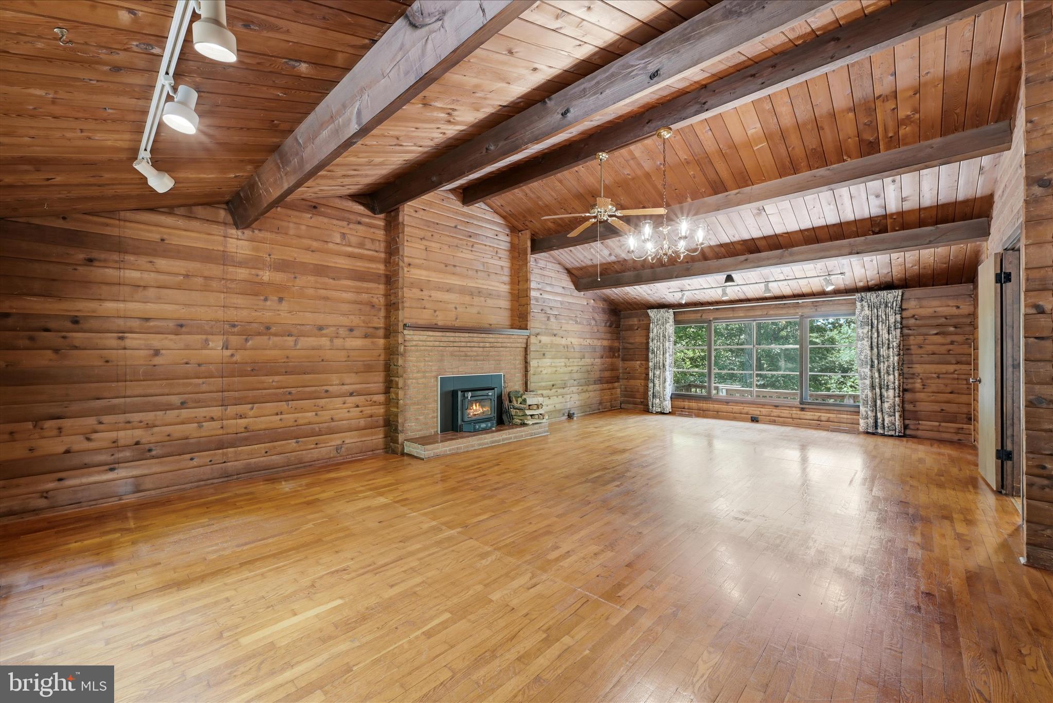 SHENANDOAH  SHORES - Residential