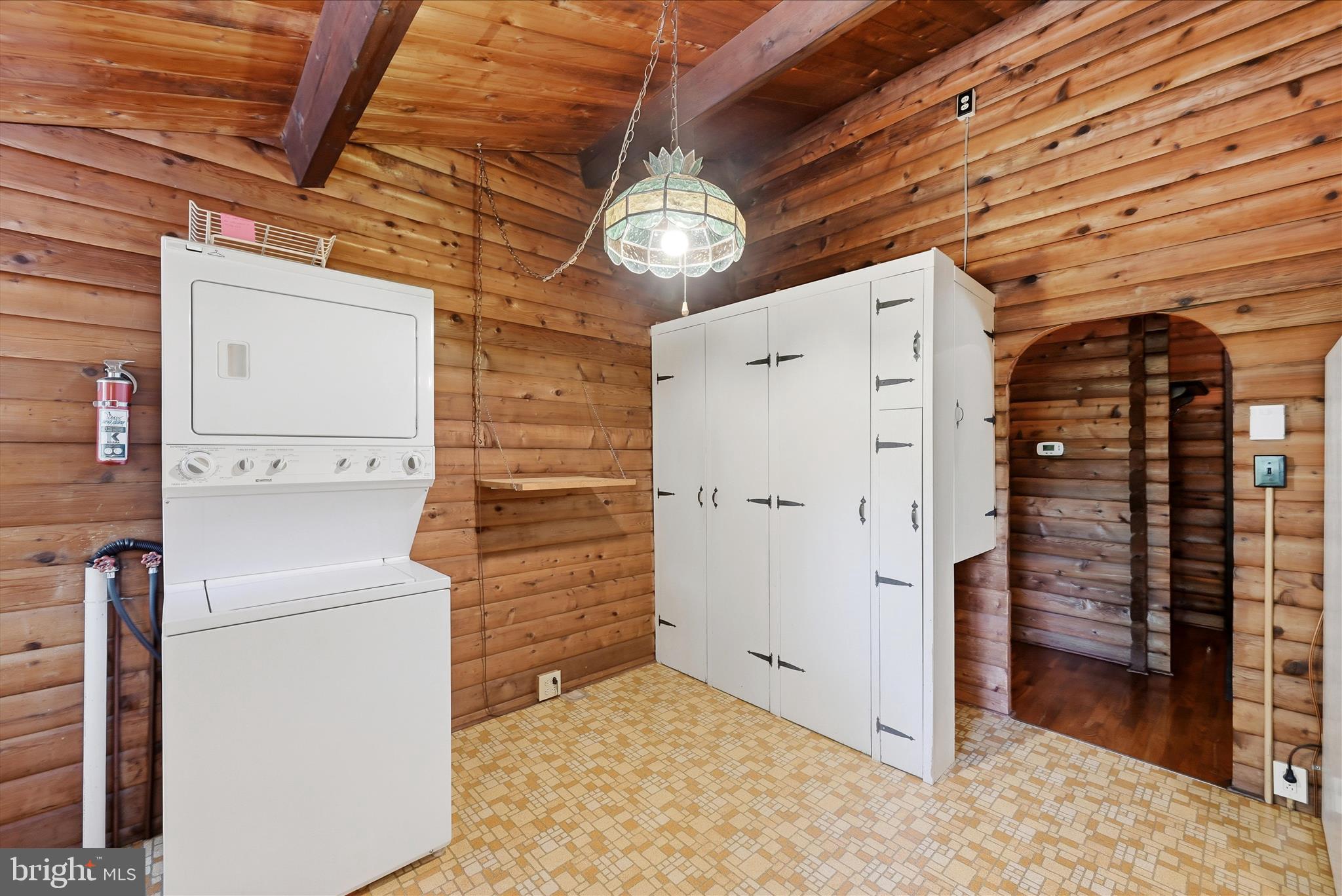 SHENANDOAH  SHORES - Residential