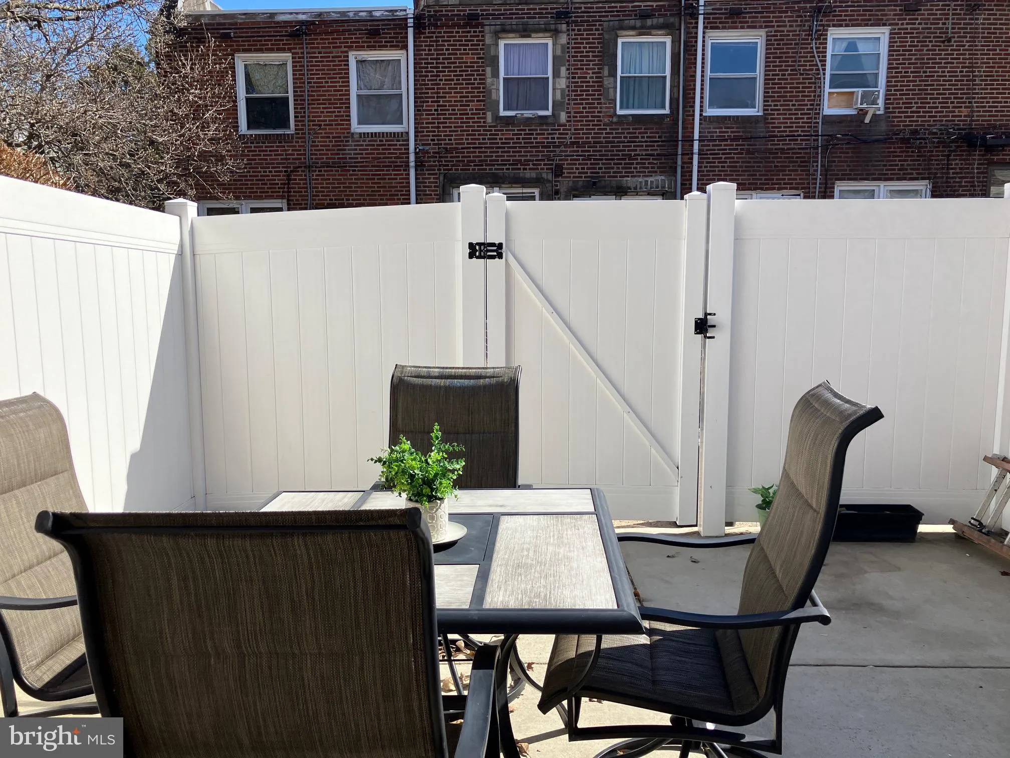 Philadelphia, Pennsylvania 19120, United States, 3 Bedrooms Bedrooms, ,1 BathroomBathrooms,Residential,Active,1410