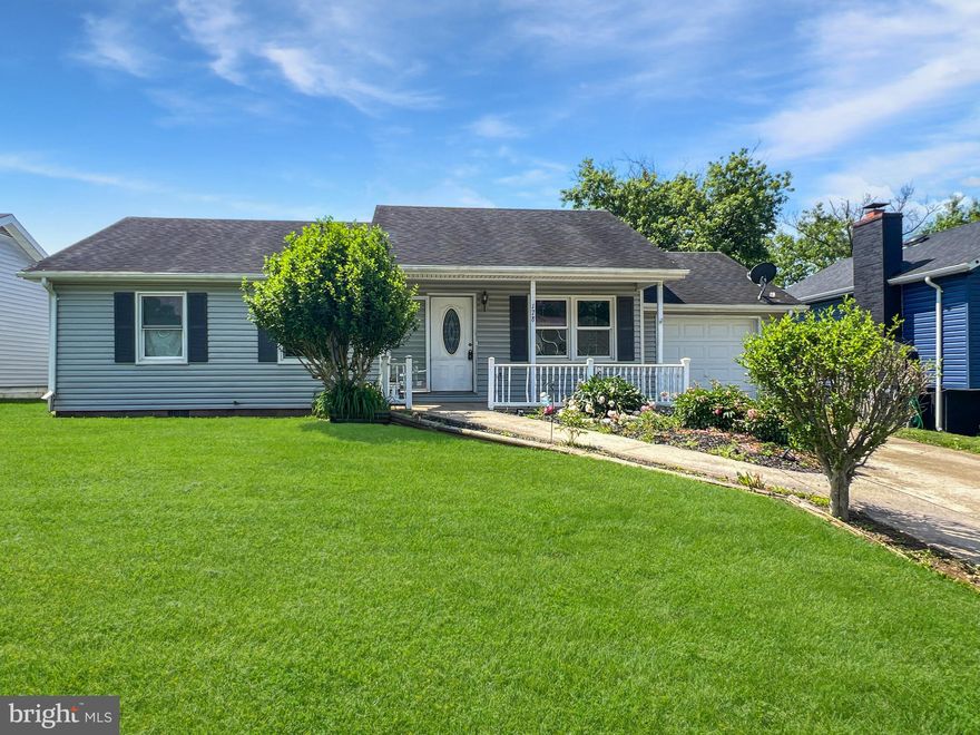 Looking for your next project? 178 Fulton Ave is the diamond in the rough you’ve been waiting for. This AS IS property is priced with potential in mind and is perfect for investors, flippers, or handy buyers ready to roll up their sleeves and build equity fast.
With single-level living, a spacious layout, and a solid structure, this home offers the kind of blank canvas that rarely hits the market in this location. Situated on a level lot just minutes from downtown Charles Town, shopping, dining, and commuter routes — the location alone makes this one a no-brainer.
Yes, it needs work — but if you can see past the current condition, there’s serious upside here. Whether you're planning a flip, rental, or personal renovation, the return on investment is real.
Bring your vision, your toolbox, and your ambition — 178 Fulton Ave is ready for transformation.