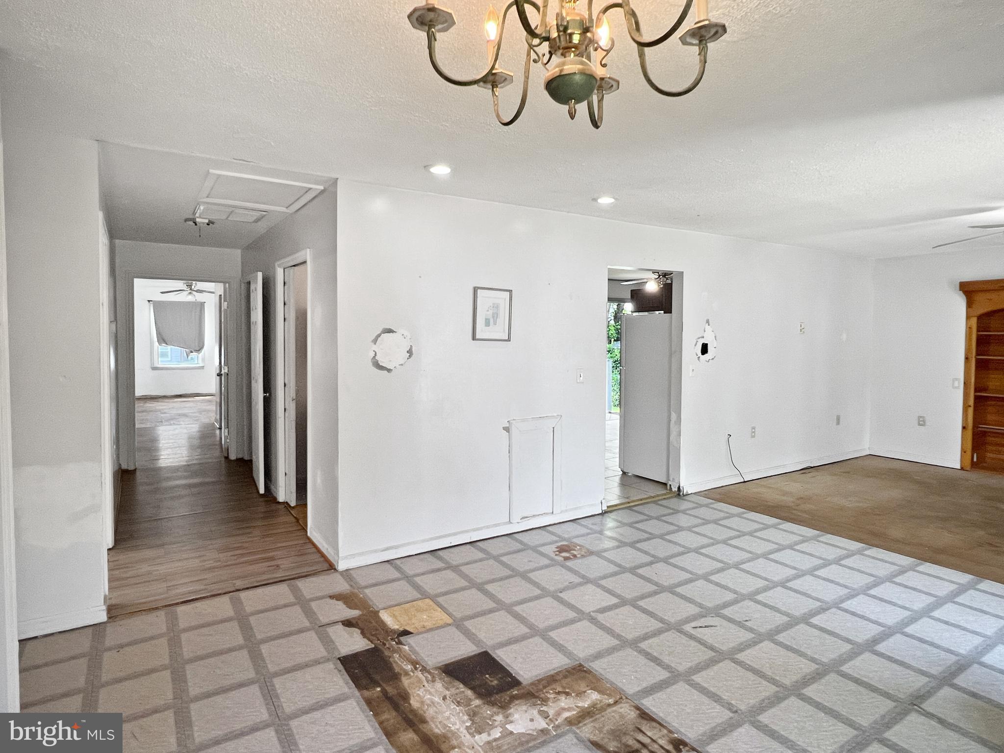 PATRICK HENRY ESTATES - Residential