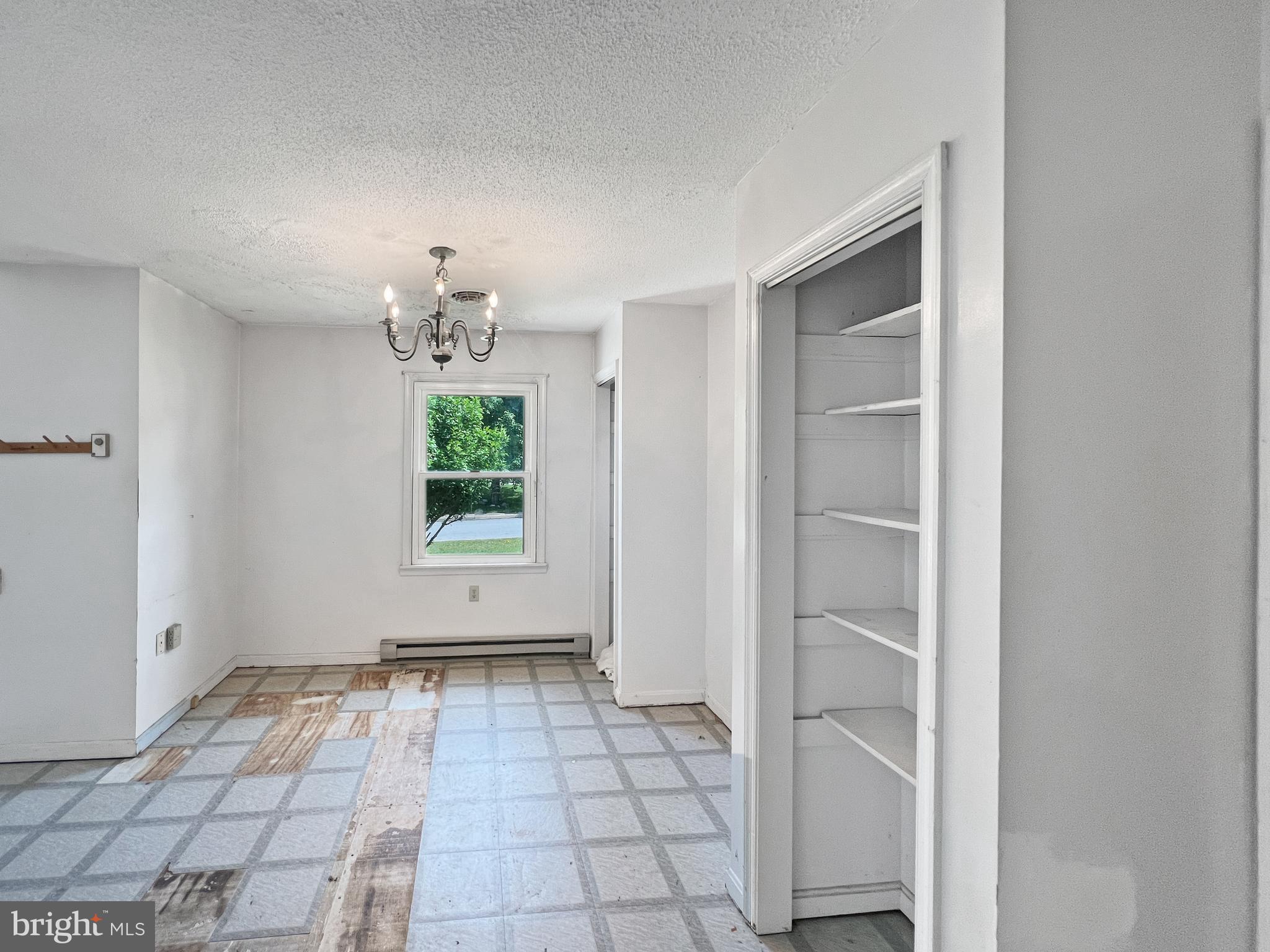 PATRICK HENRY ESTATES - Residential