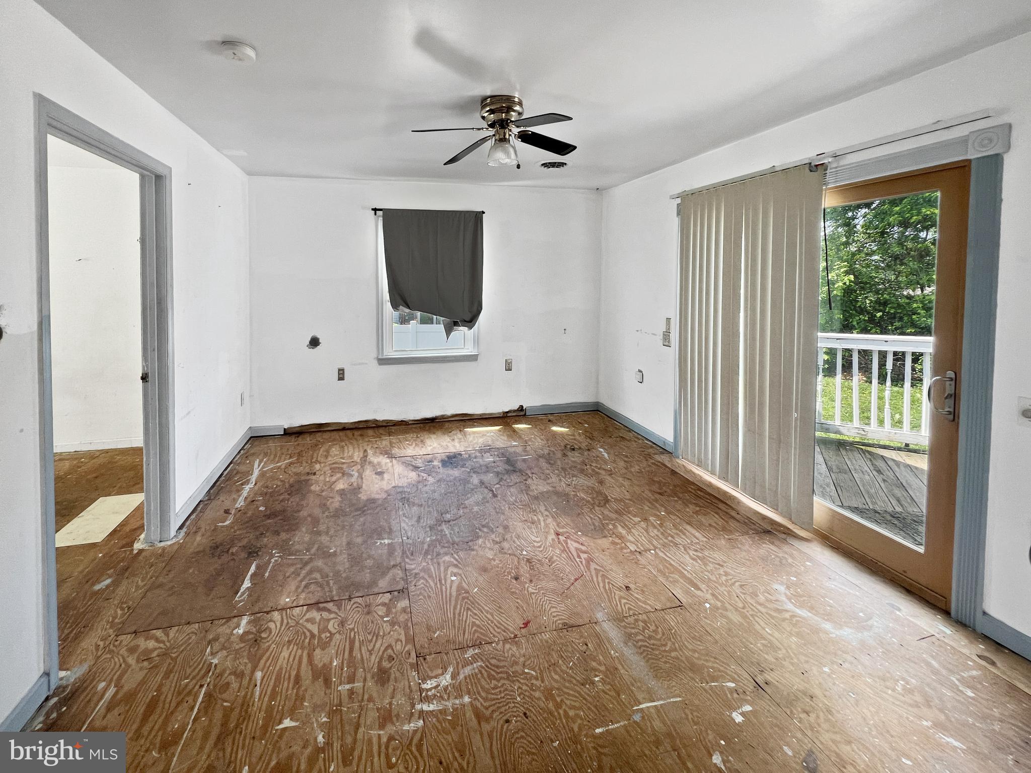 PATRICK HENRY ESTATES - Residential