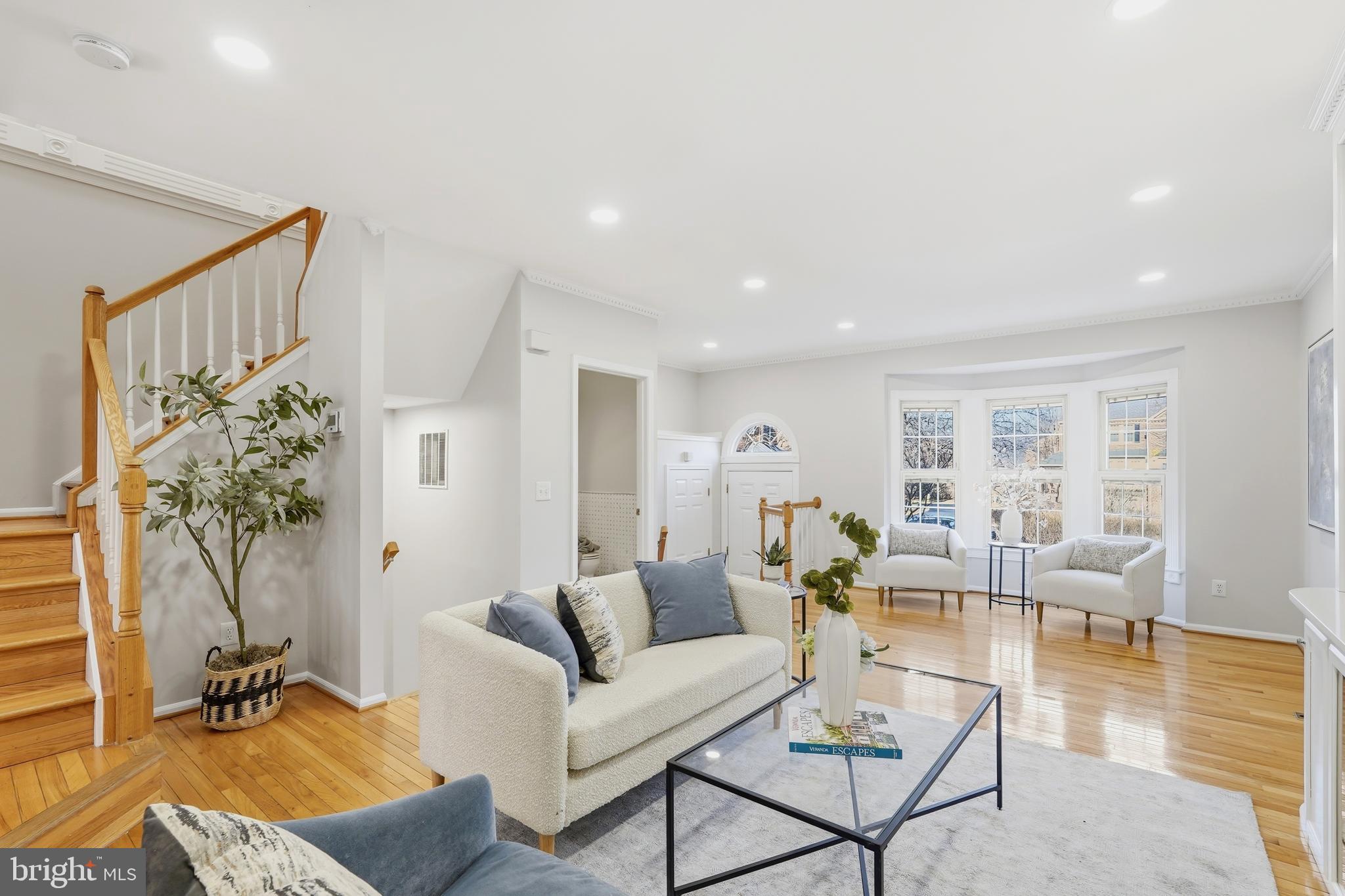 WINDSOR PARK - Residential