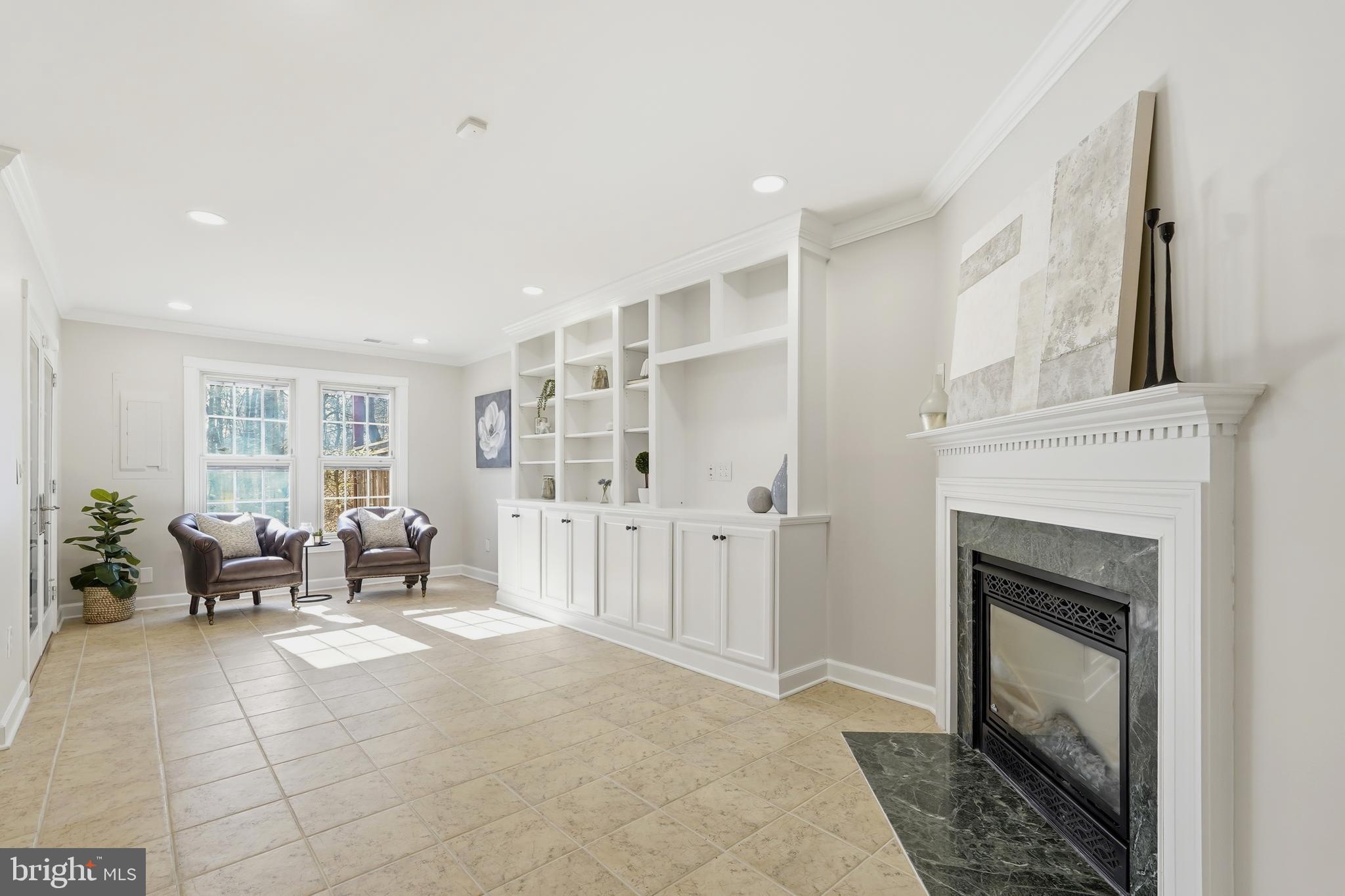 WINDSOR PARK - Residential