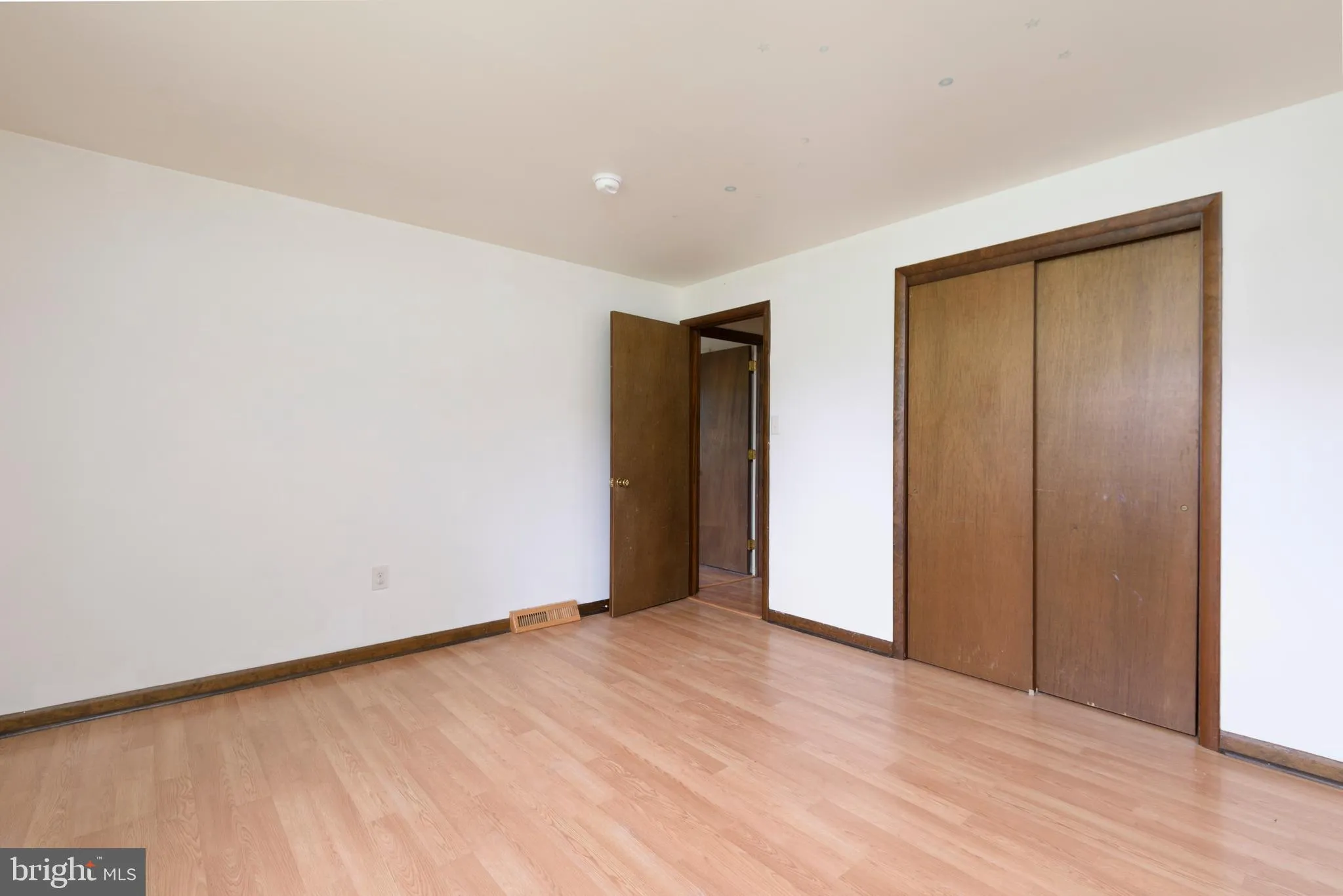 Quarryville, Pennsylvania 17566, United States, 3 Bedrooms Bedrooms, ,2 BathroomsBathrooms,Residential,Pending,200686