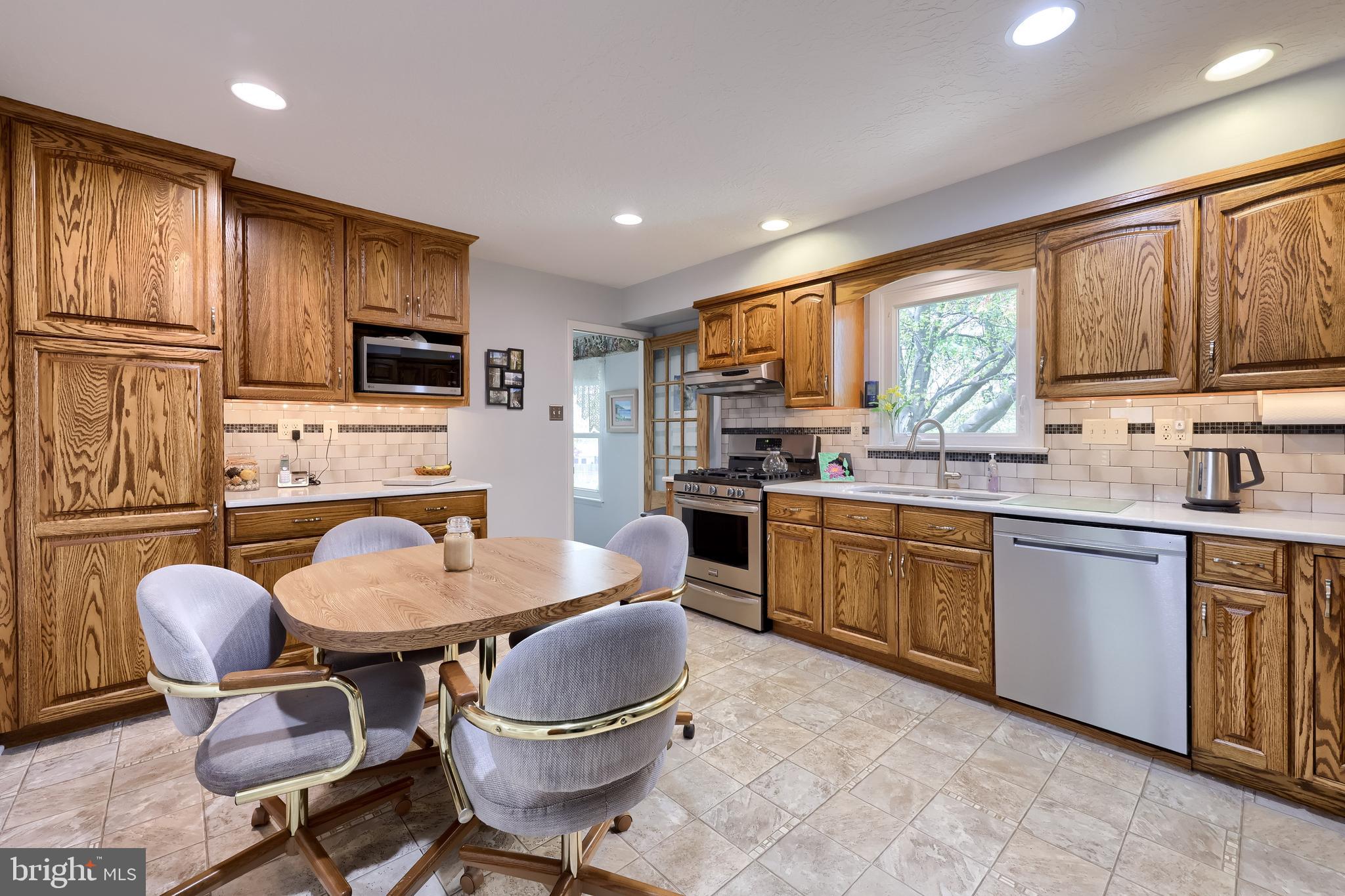 NORTHVIEW - Residential