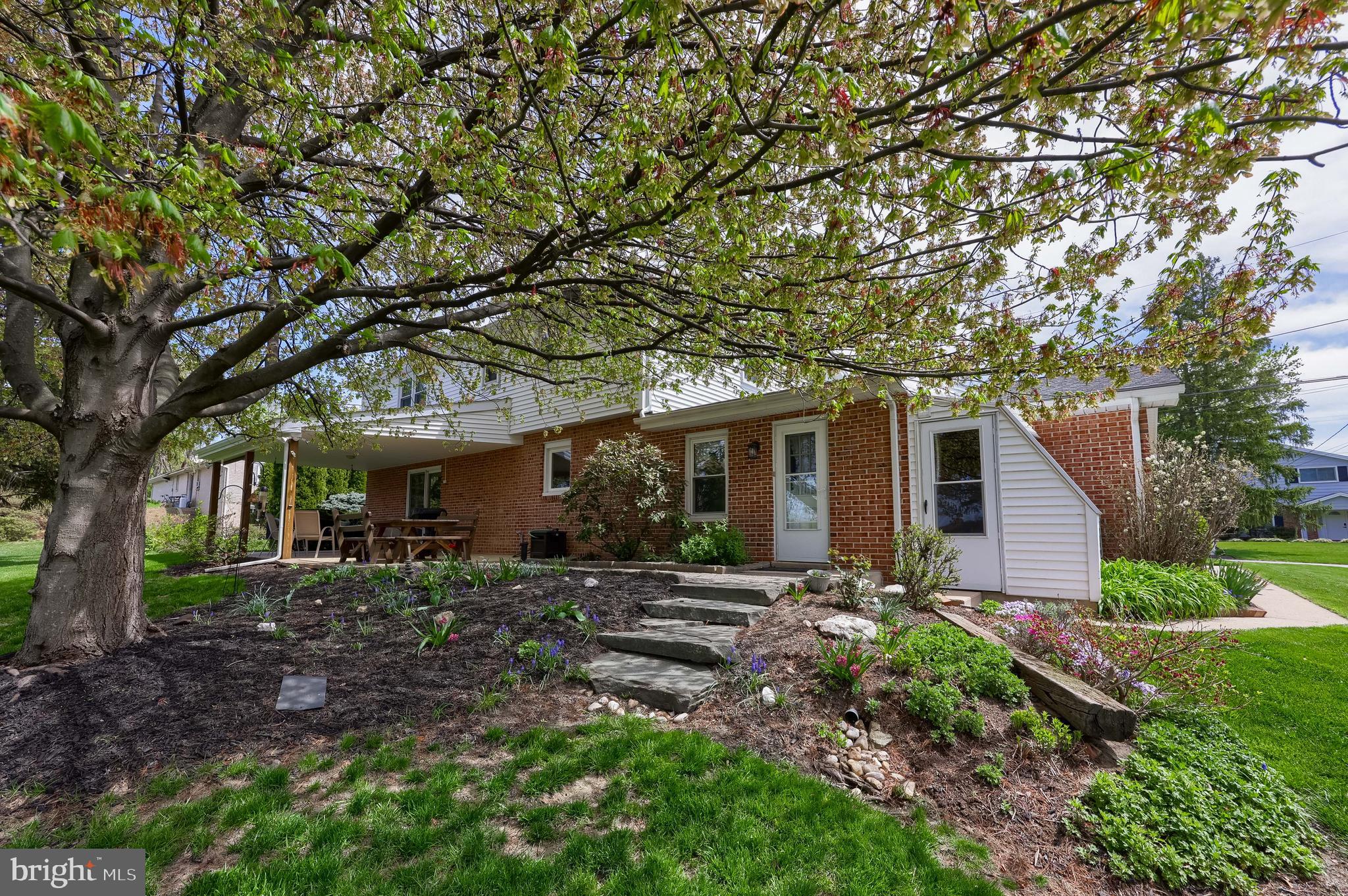 NORTHVIEW - Residential