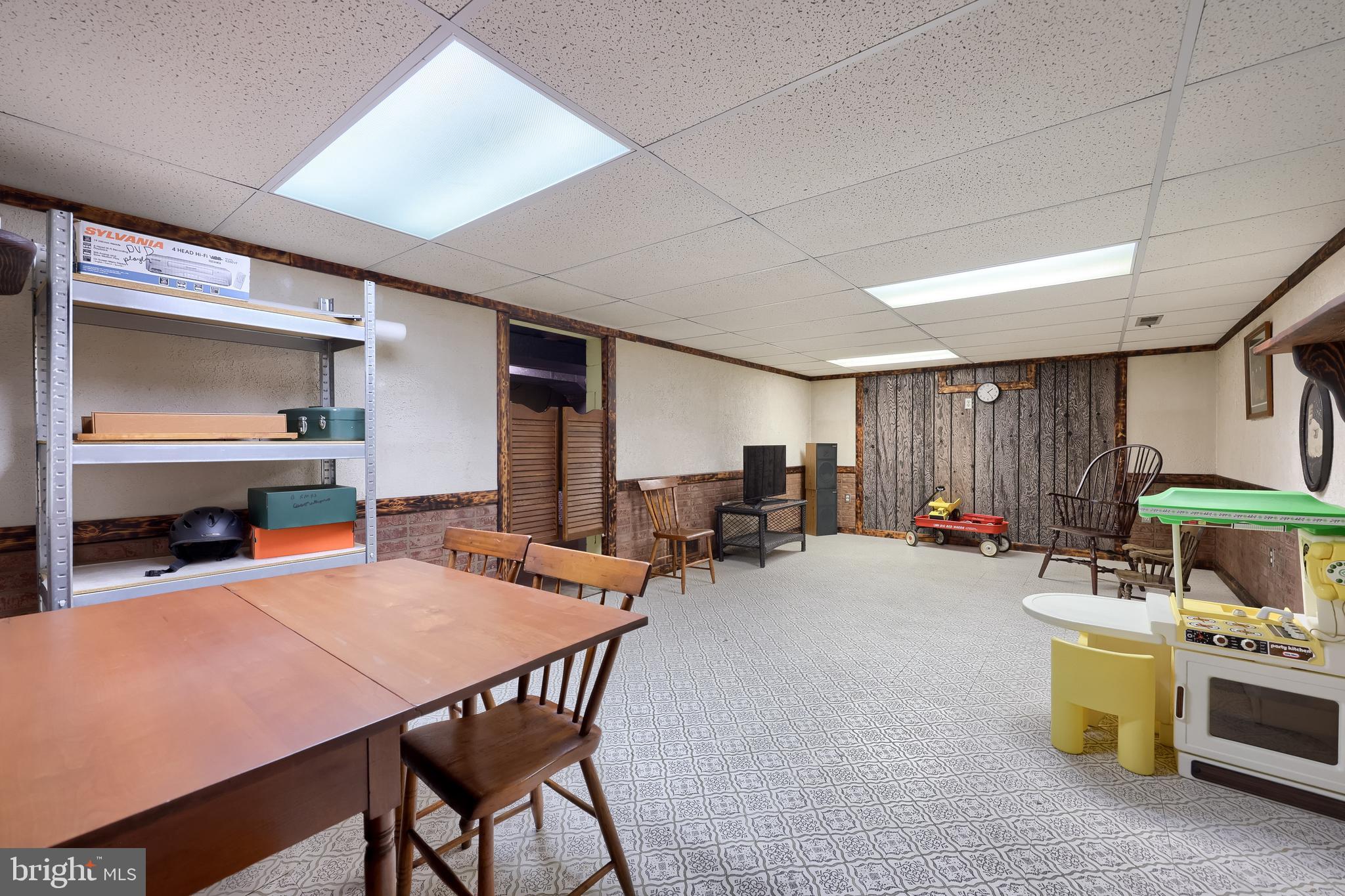 NORTHVIEW - Residential